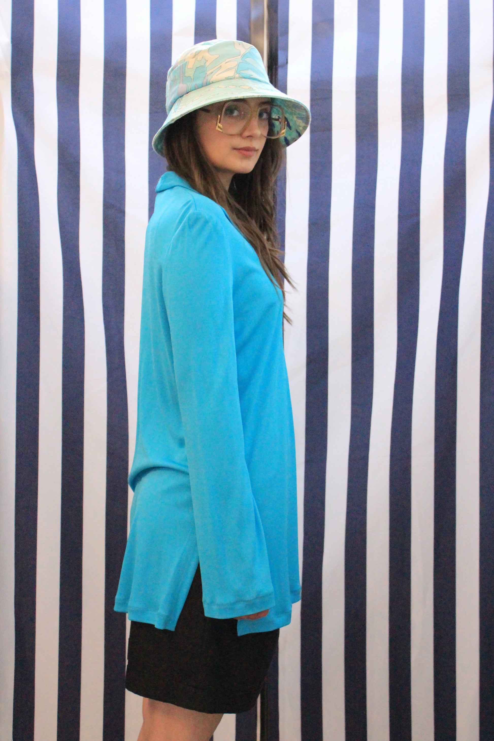 Vintage 1990s Blue Long Sleeve Open-Front Jersey Blouse, Medium  