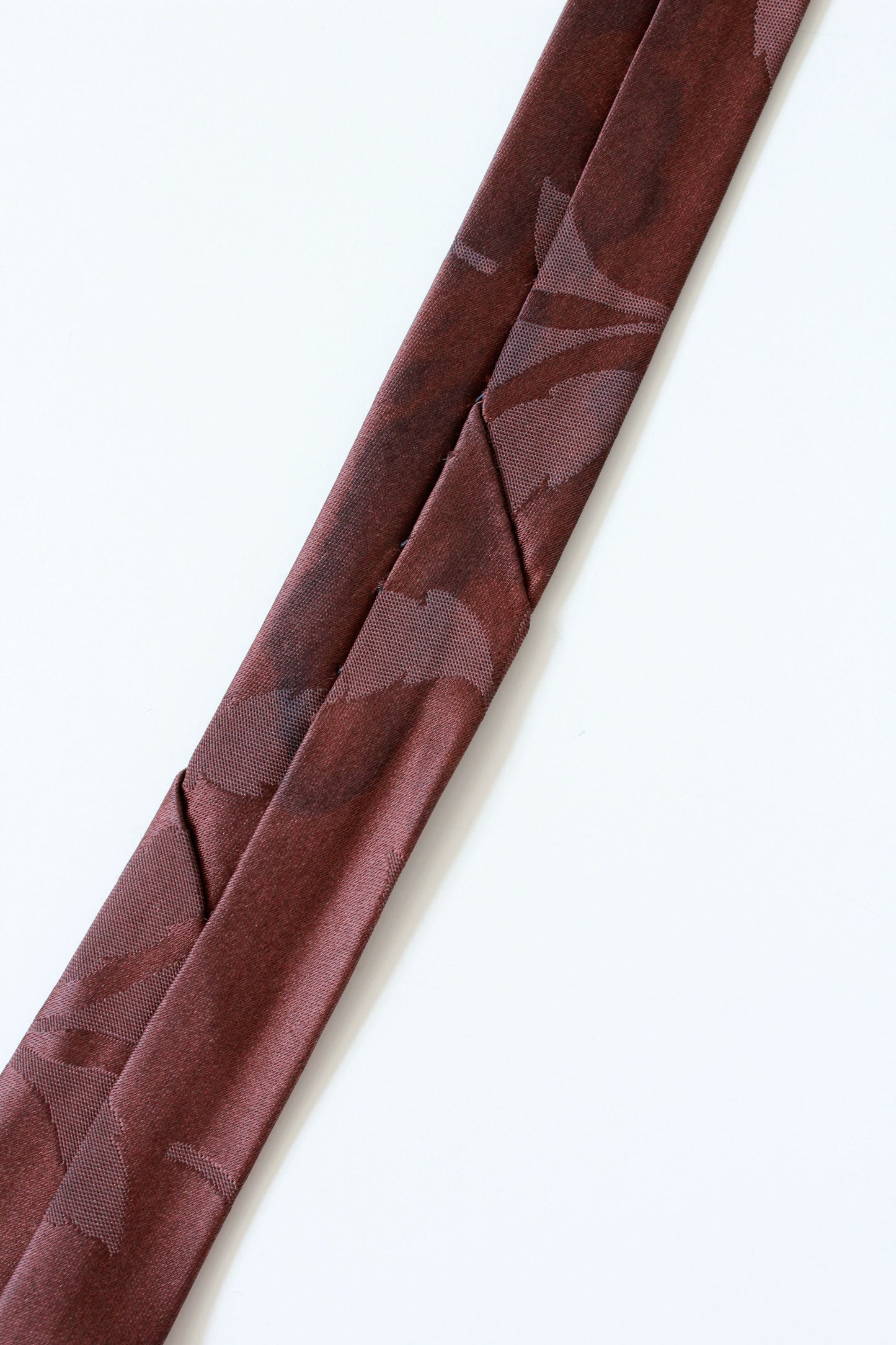 Vintage 1940s Rayon HABAND Tie With Dark Plum Bird