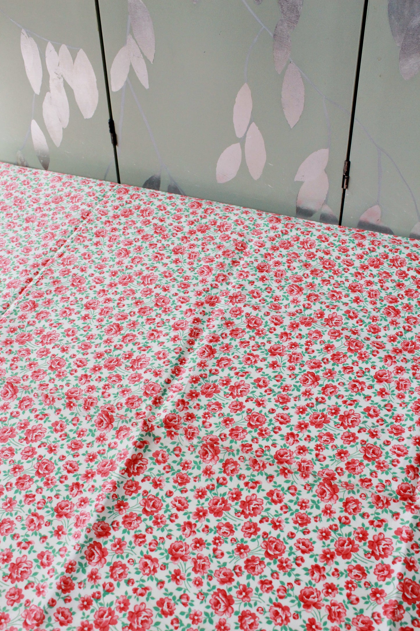 Vintage 1960s White/Red/Green Small Floral Cotton Fabric, 3.6 Yards