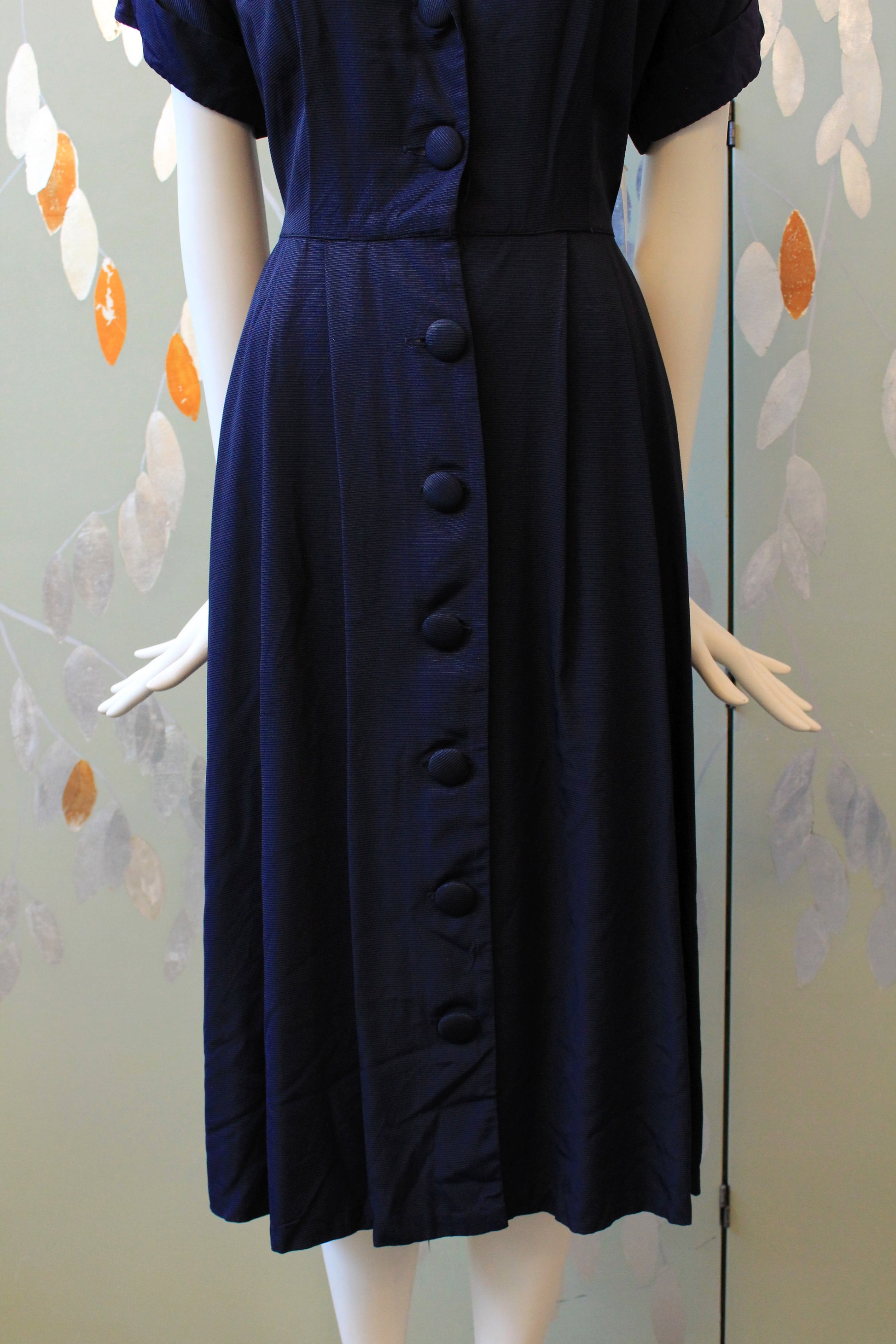 1950s Navy Short Sleeve Blue Dress With Velvet Collar Detail, Large