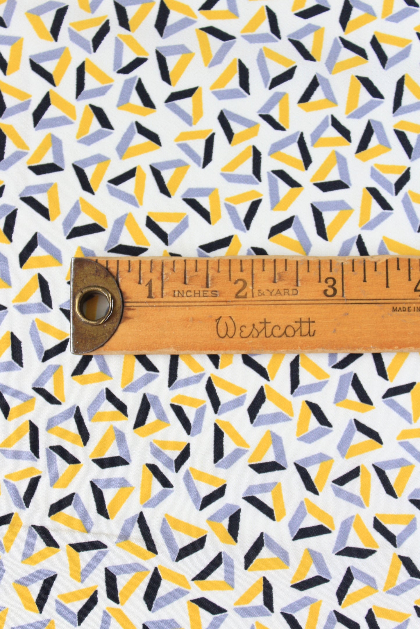 1940s White Geometric Triangle Print Rayon Sewing Fabric, 2.6 Yards