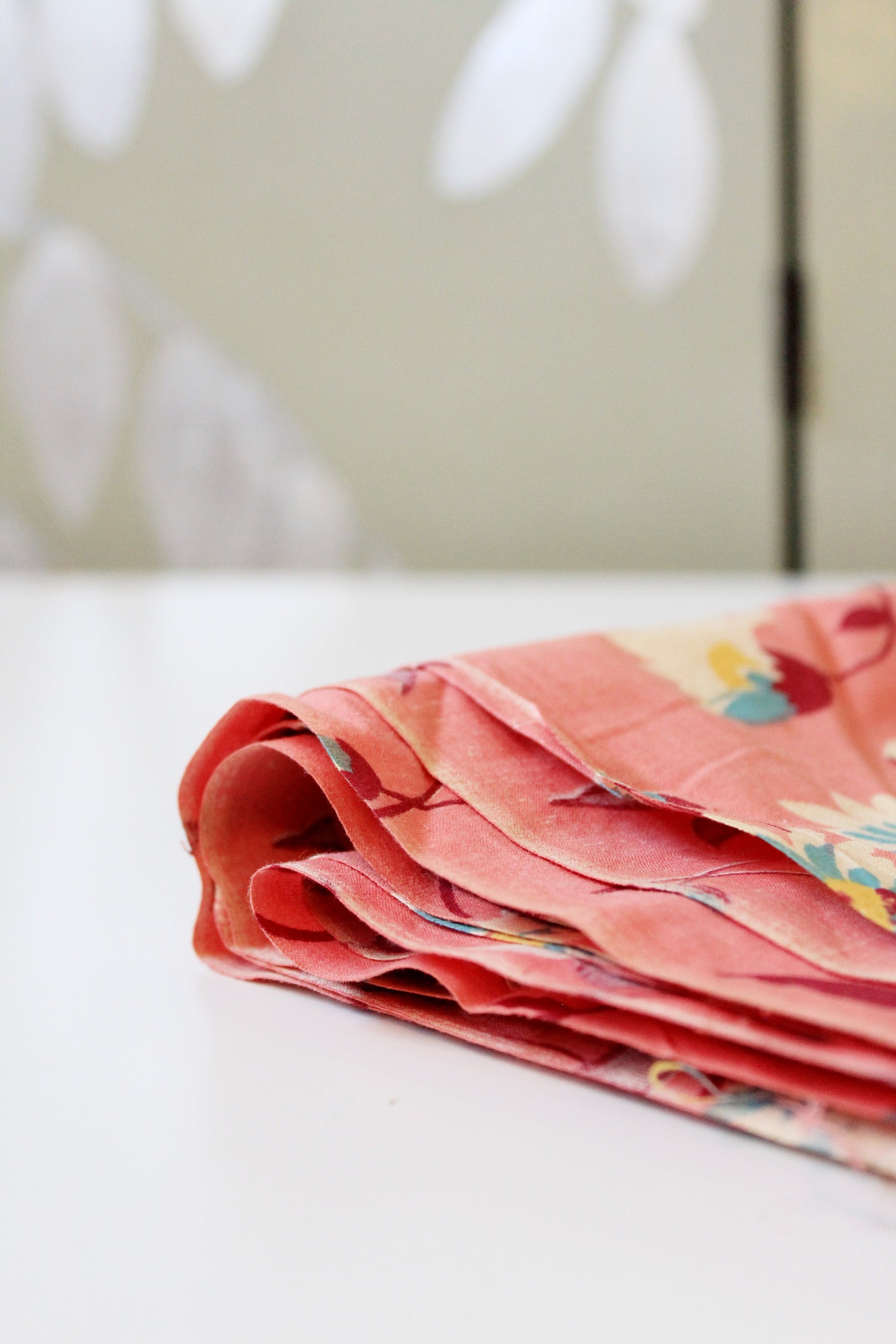 1950s Muted Pink With White Flowers Cotton Sewing Fabric, 5.7 Yards