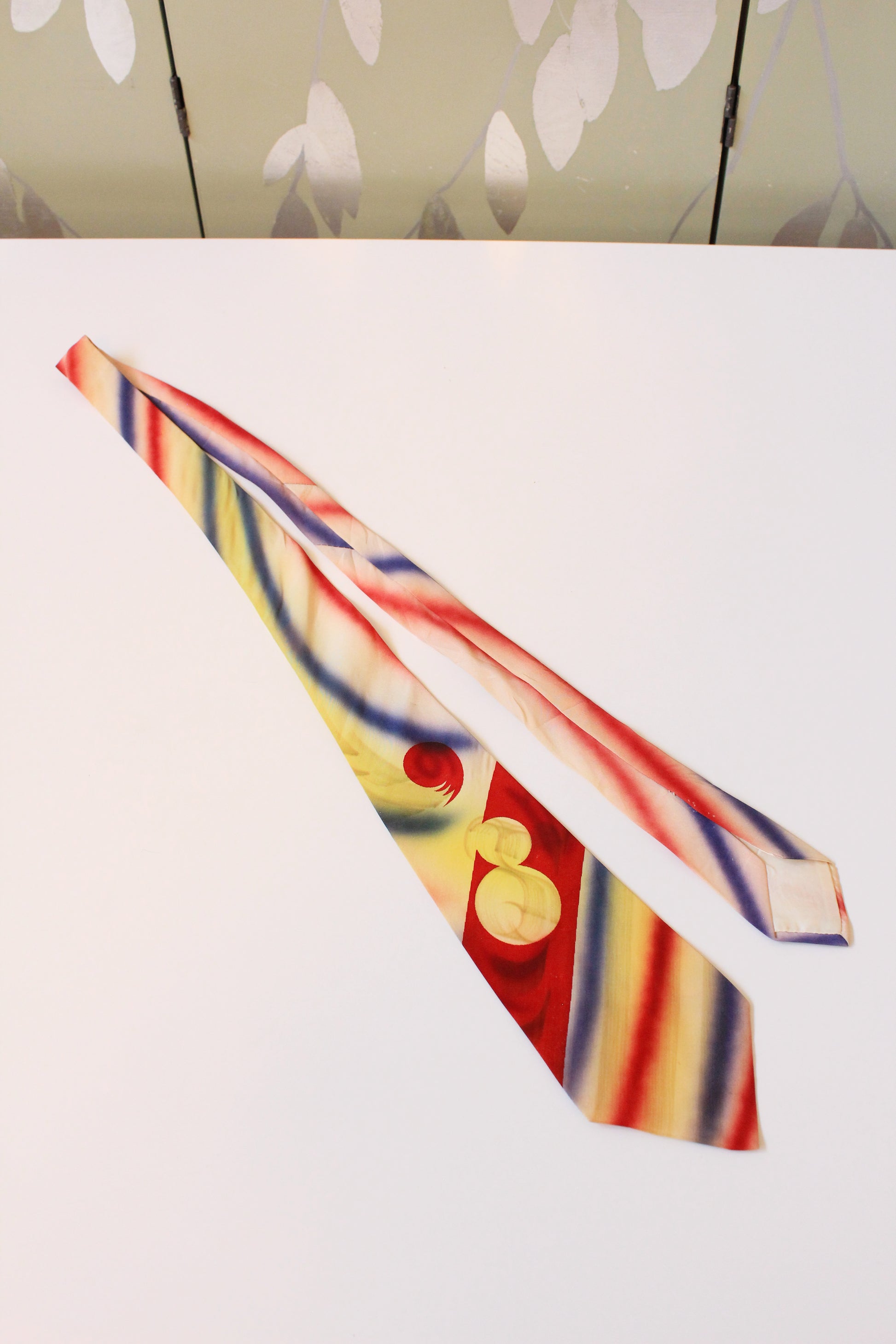 Vintage 1950s Abstract Primary Colour Hand Painted Circus Tie