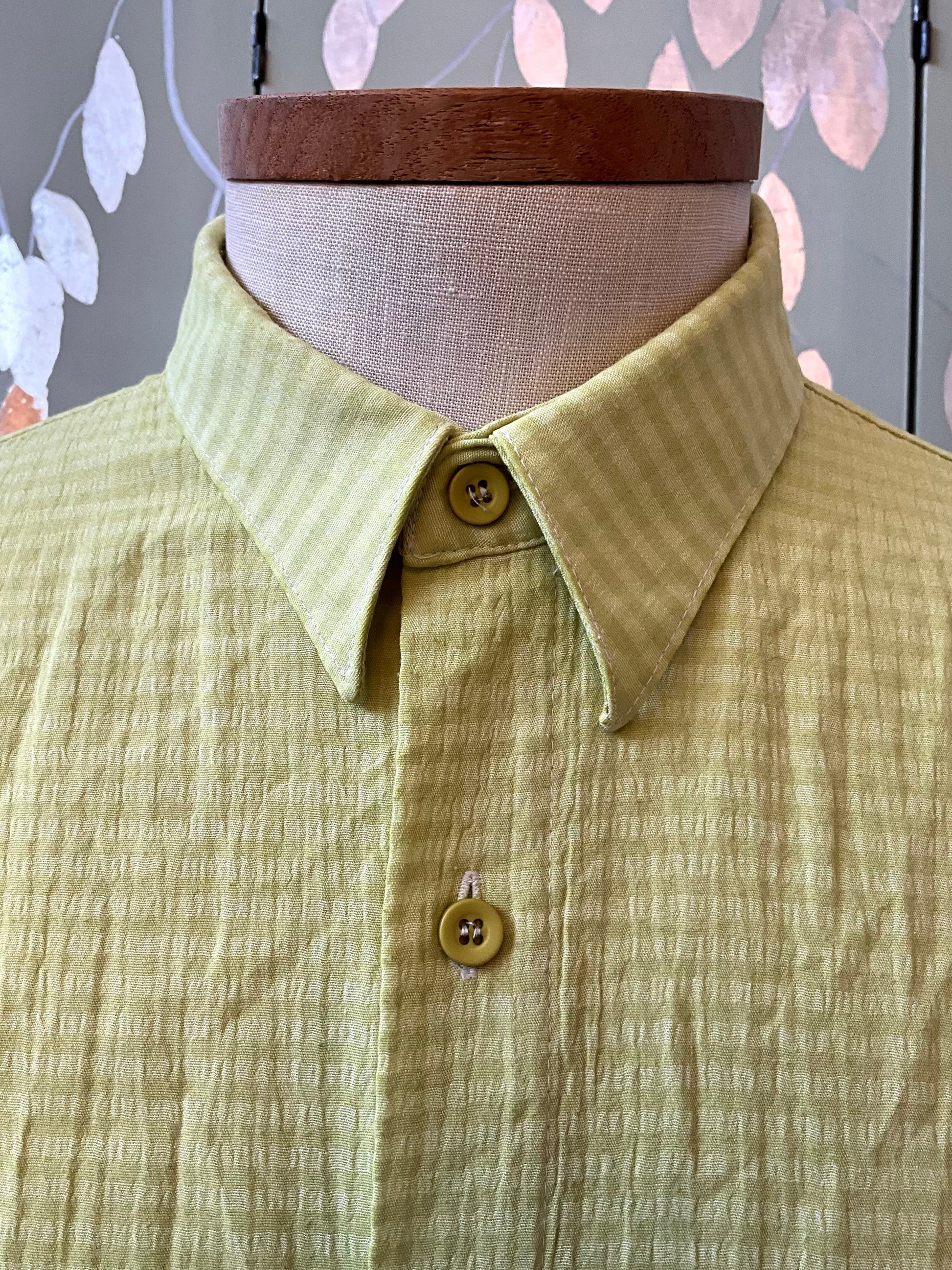 Vintage 1990s Men's Lime Green Striped Long Sleeve Button-Up Shirt, Large 