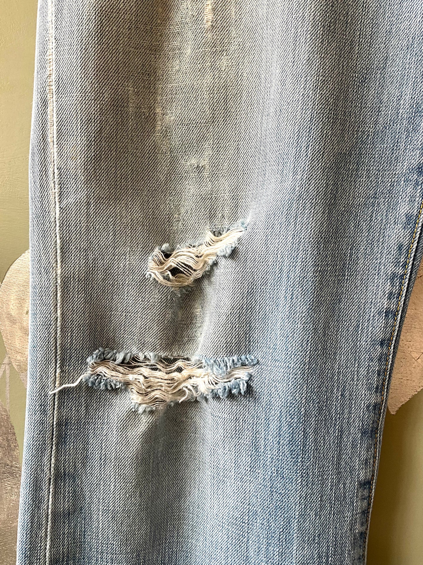 Vintage 2000s Men's Banana Republic Distressed Boot Cut Jeans, 35/32