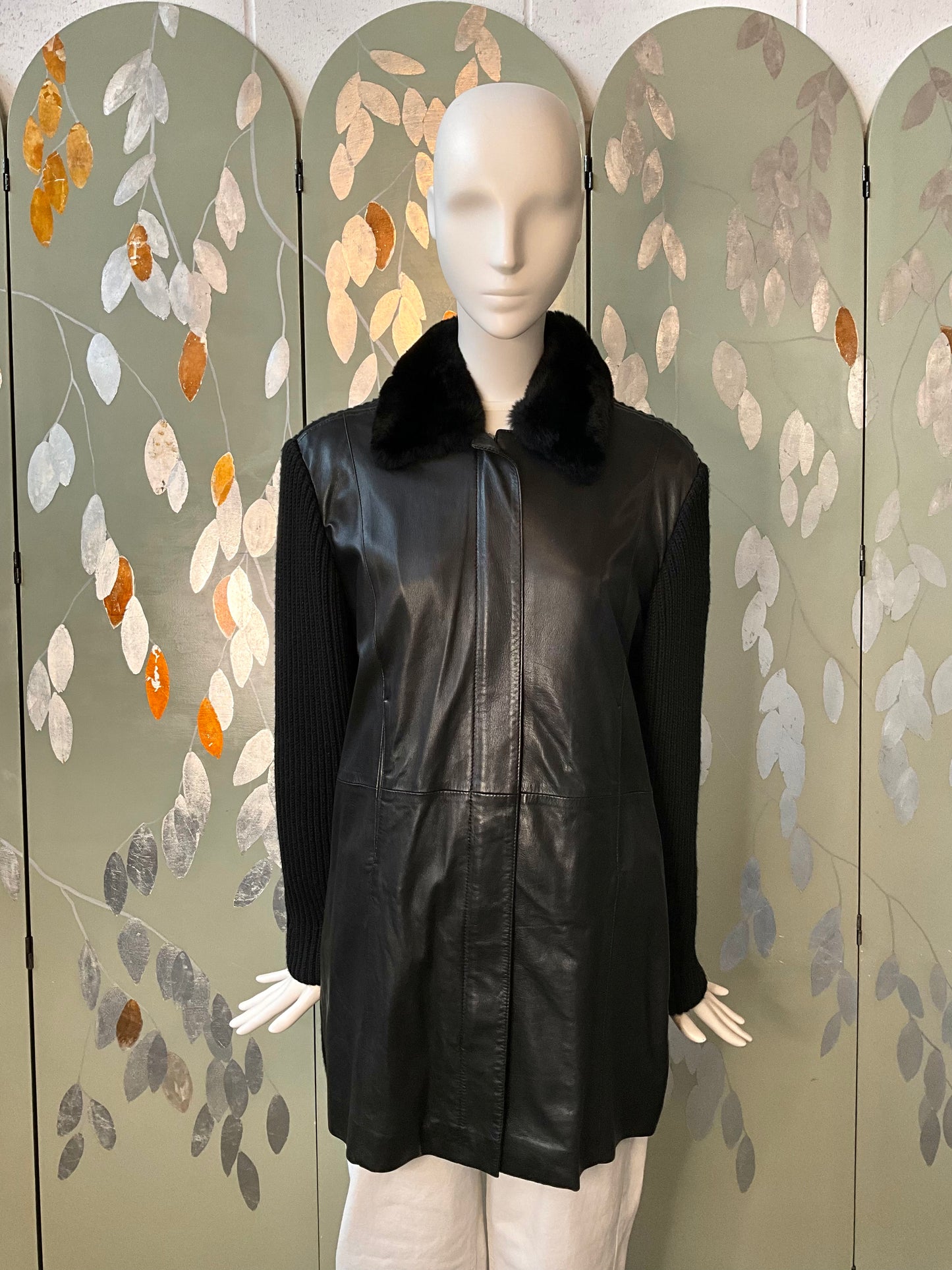 Vintage 2000s Black Leather and Knit Zip-Up Jacket with Fur Collar, Large 