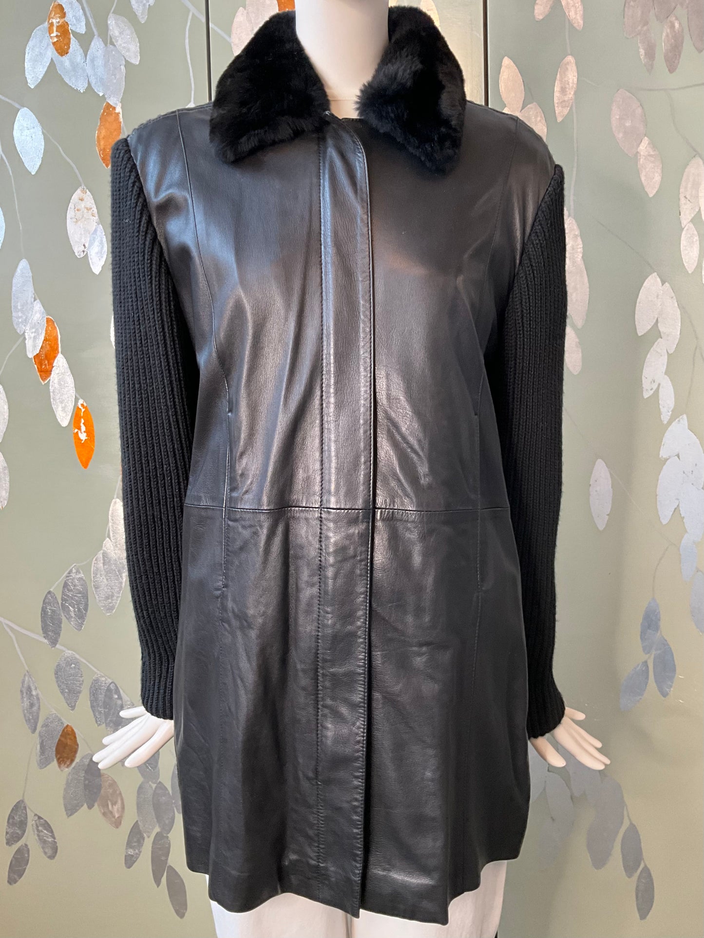 Vintage 2000s Black Leather and Knit Zip-Up Jacket with Fur Collar, Large 