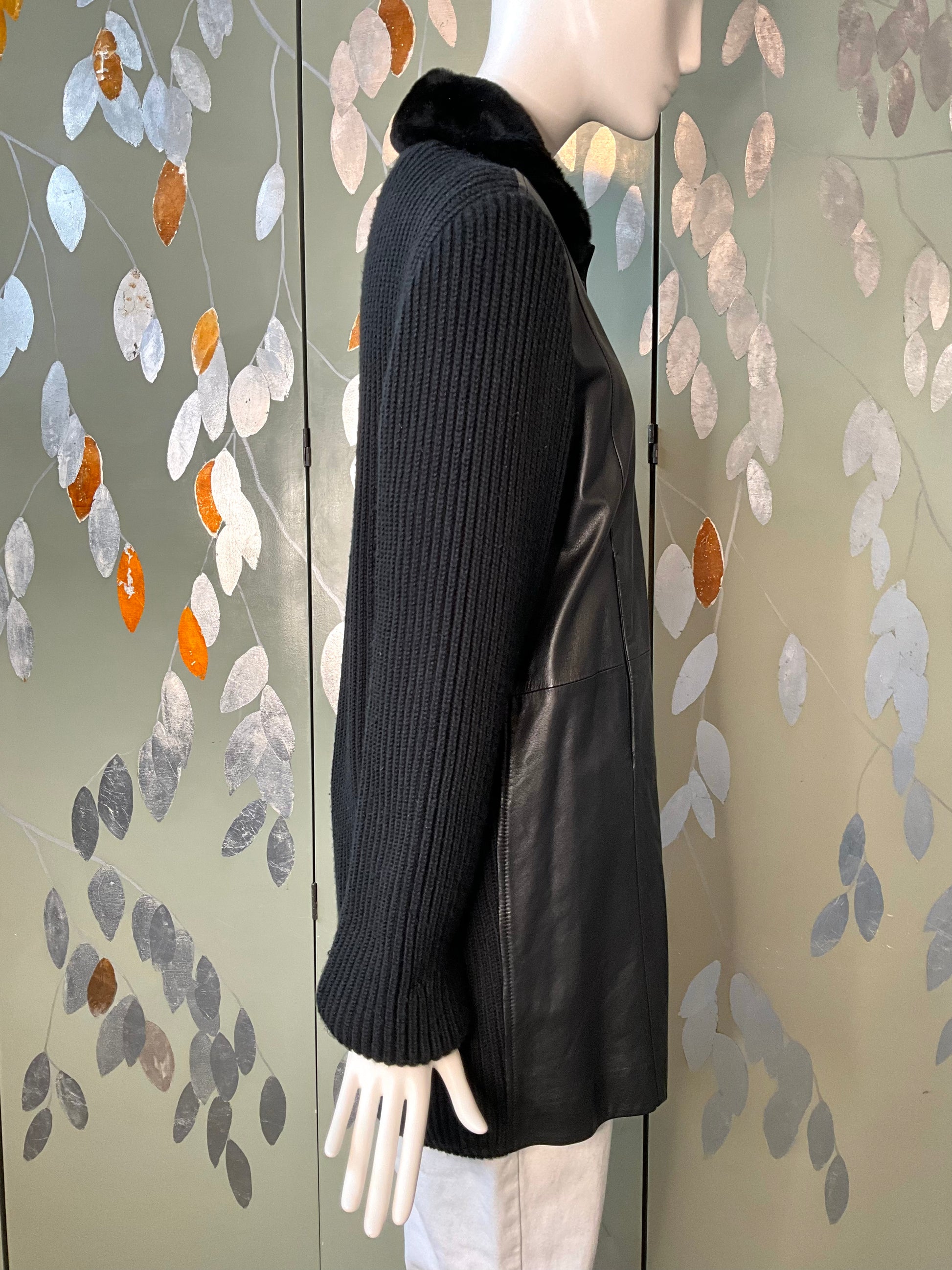 Vintage 2000s Black Leather and Knit Zip-Up Jacket with Fur Collar, Large 