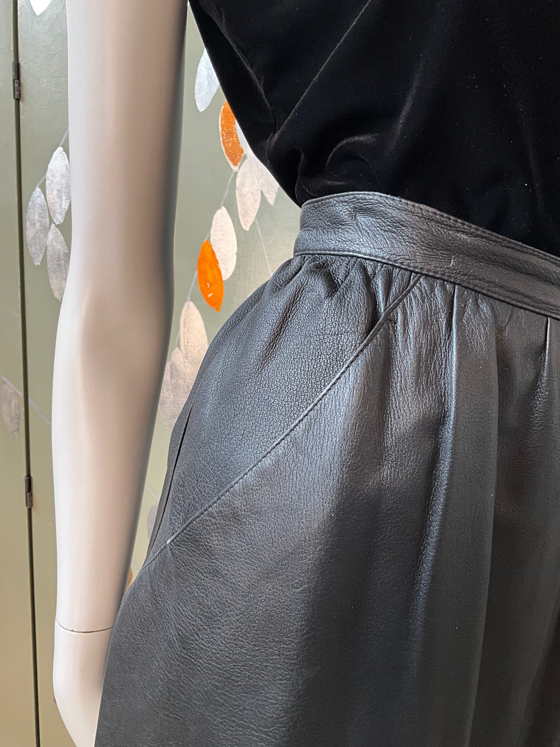 Vintage 1980s Black Leather Midi Skirt, Medium 