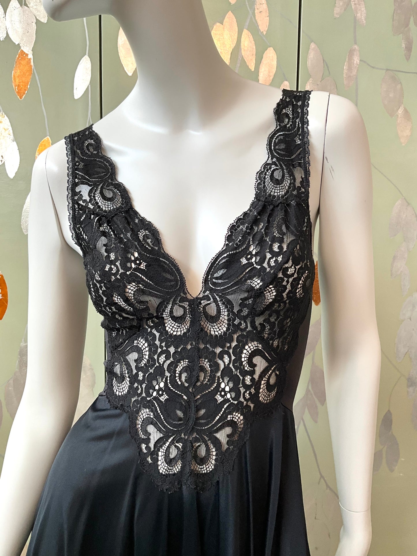 Vintage 1970s Black Lace Nightgown, XS/S