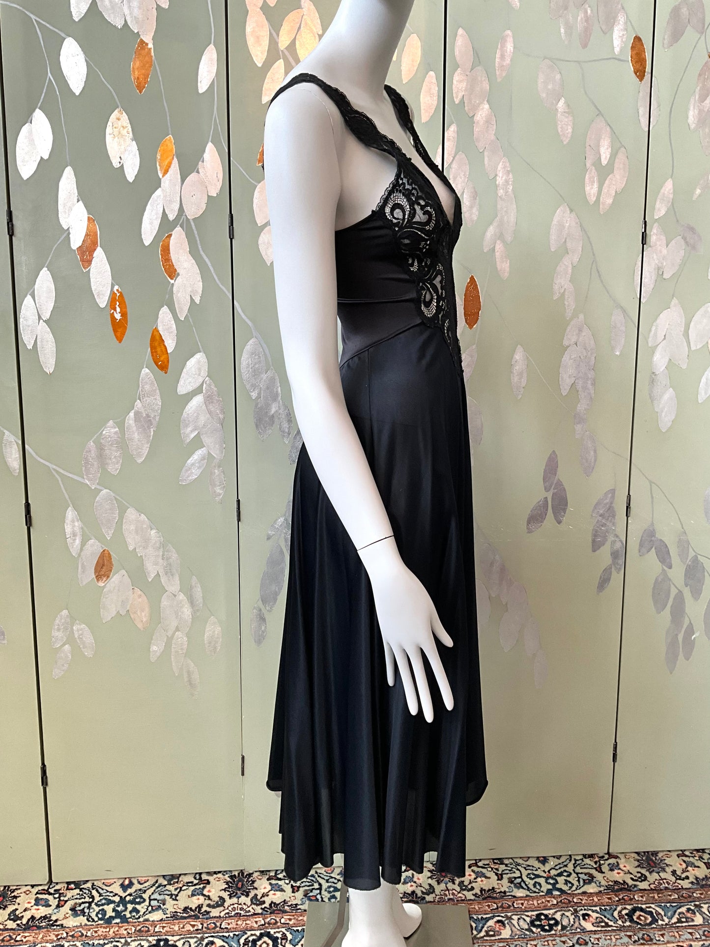 Vintage 1970s Black Lace Nightgown, XS/S