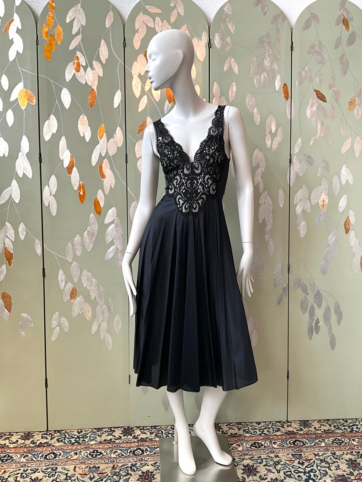 Vintage 1970s Black Lace Nightgown, XS/S