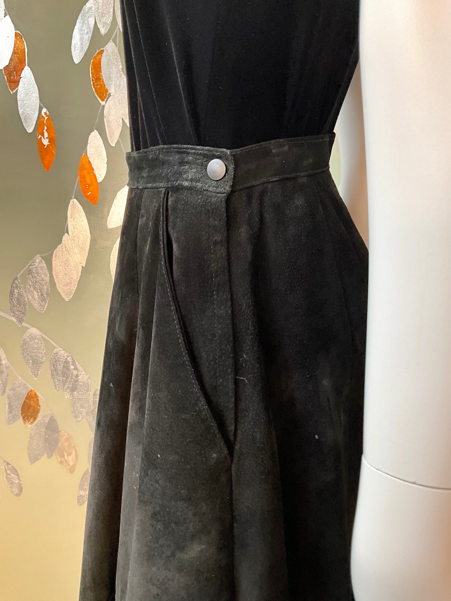 Vintage 1980s Black Suede Full Midi Skirt, Small 