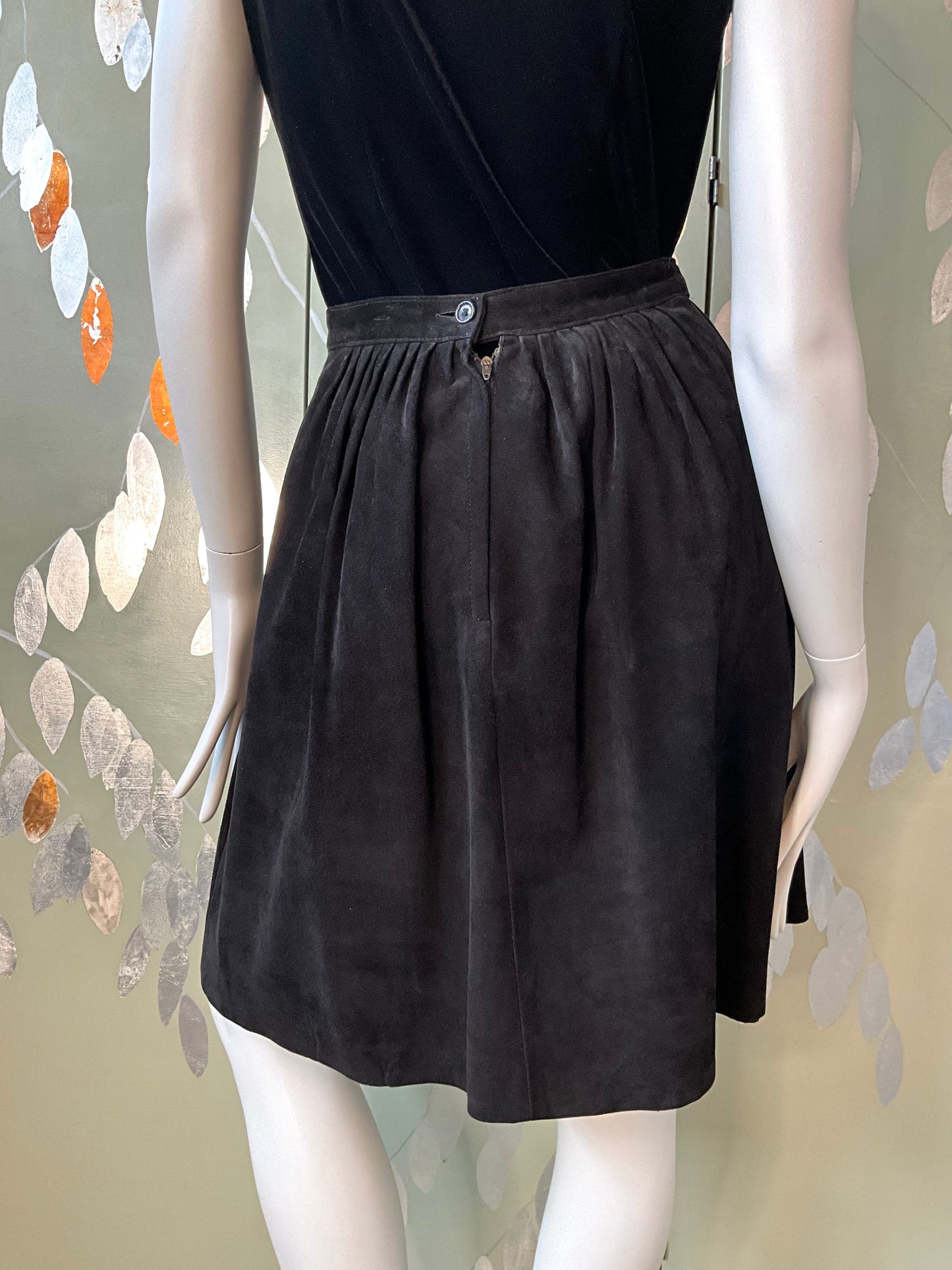 Vintage 1980s Black Suede Knee Length Pleated Skirt, Small 