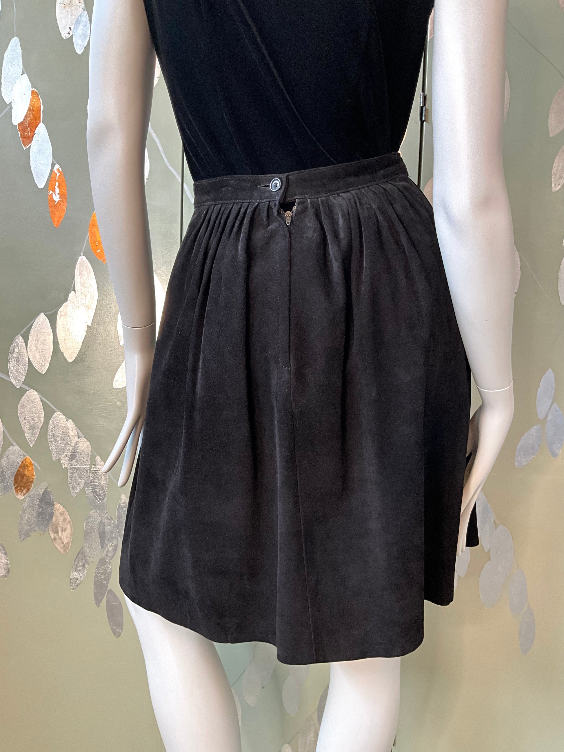 Vintage 1980s Black Suede Knee Length Pleated Skirt, Small 