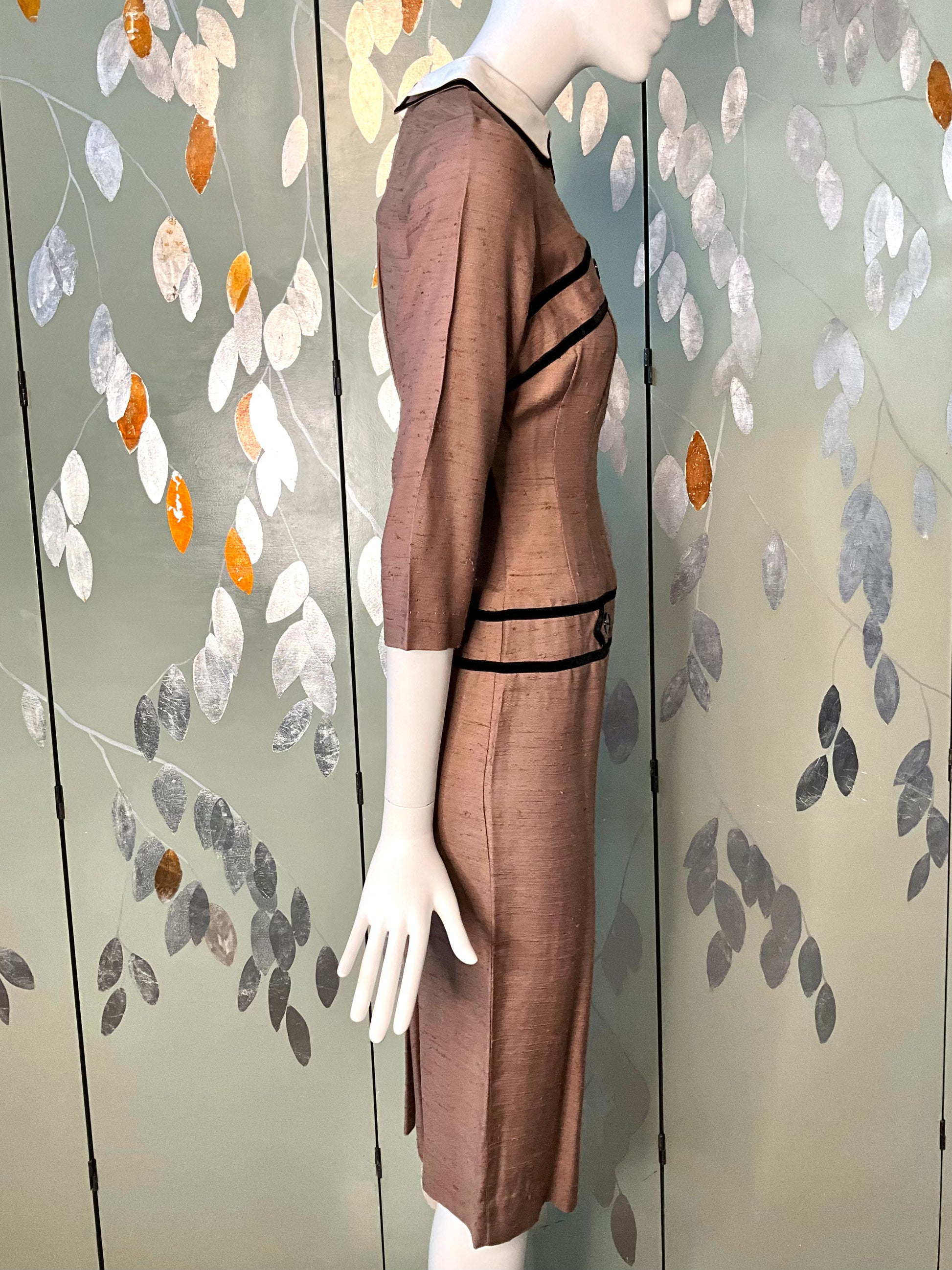 Vintage 1960s Brown Silk Day Dress with White Collar, XS