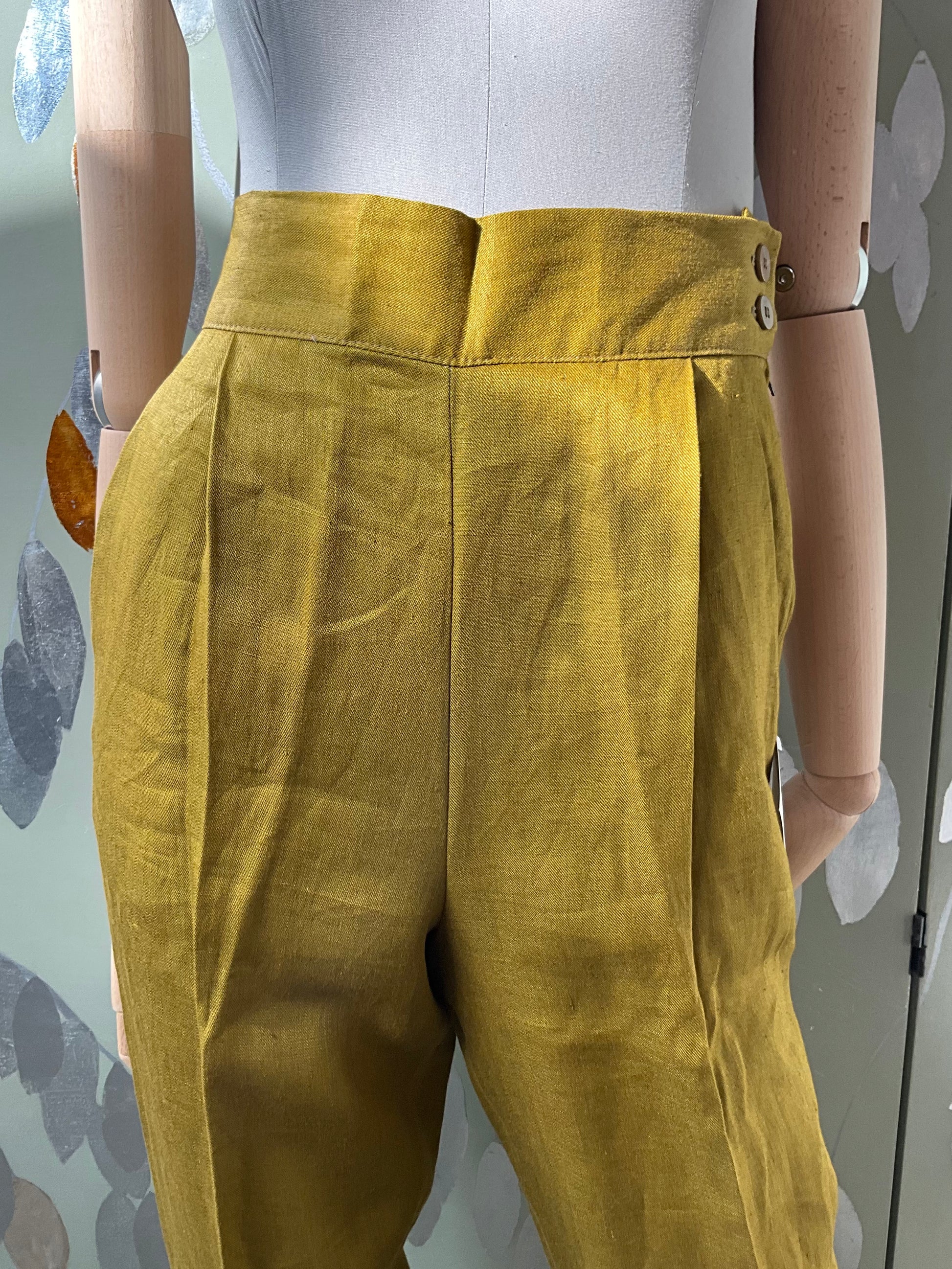 Vintage 1980s Callaghan Green Linen Tapered Pants, W26