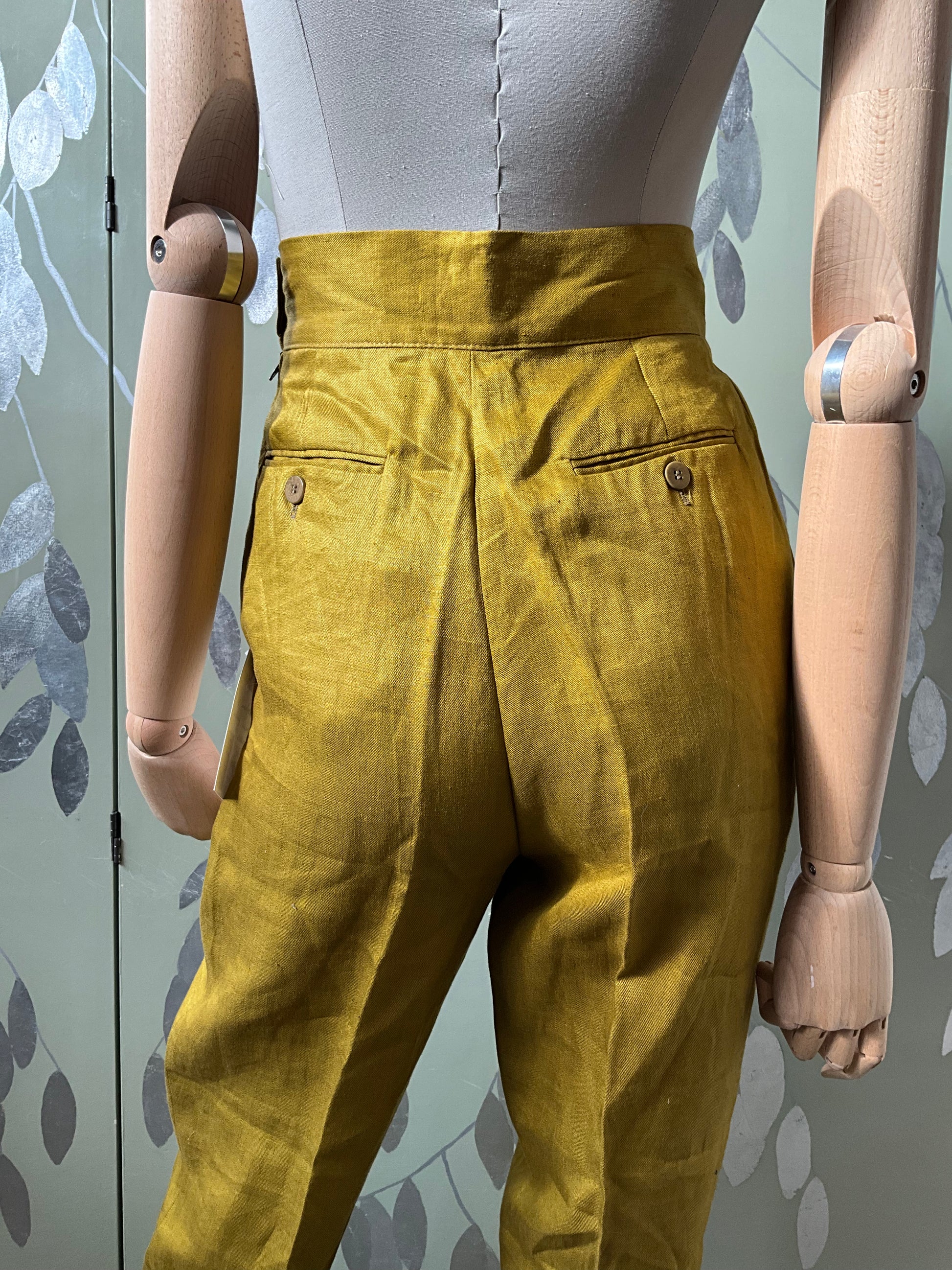 Vintage 1980s Callaghan Green Linen Tapered Pants, W26