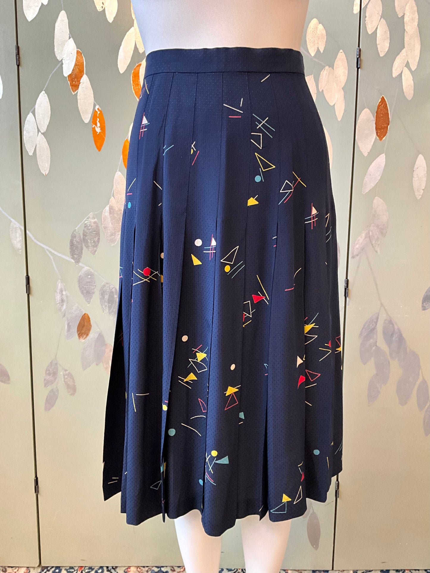 Vintage 1980s Chloe Navy Blue Silk Print Pleated Skirt and Long Blouse Set, S/M