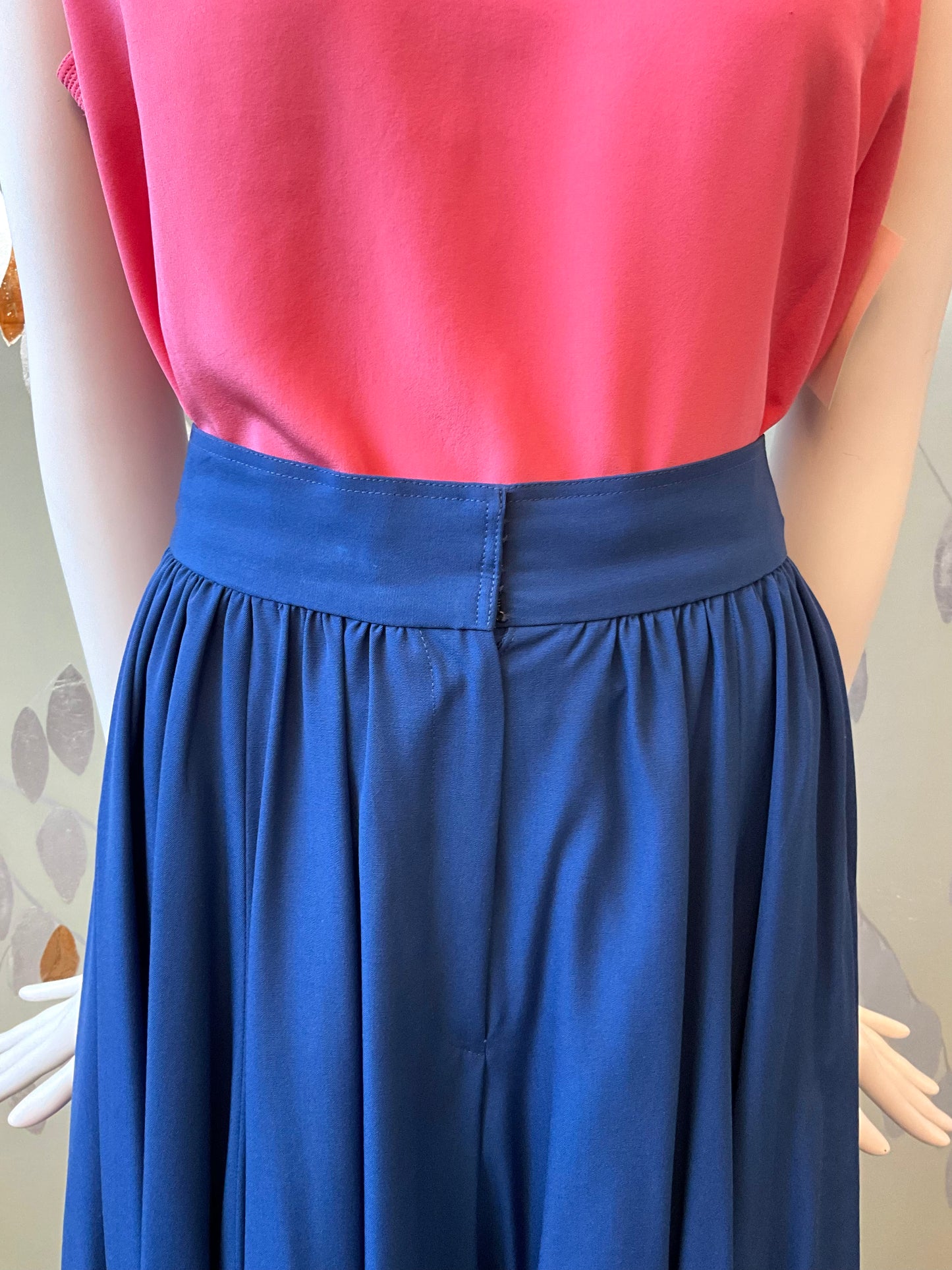 Vintage 1980s Chloe Blue Culotte Shorts, W25