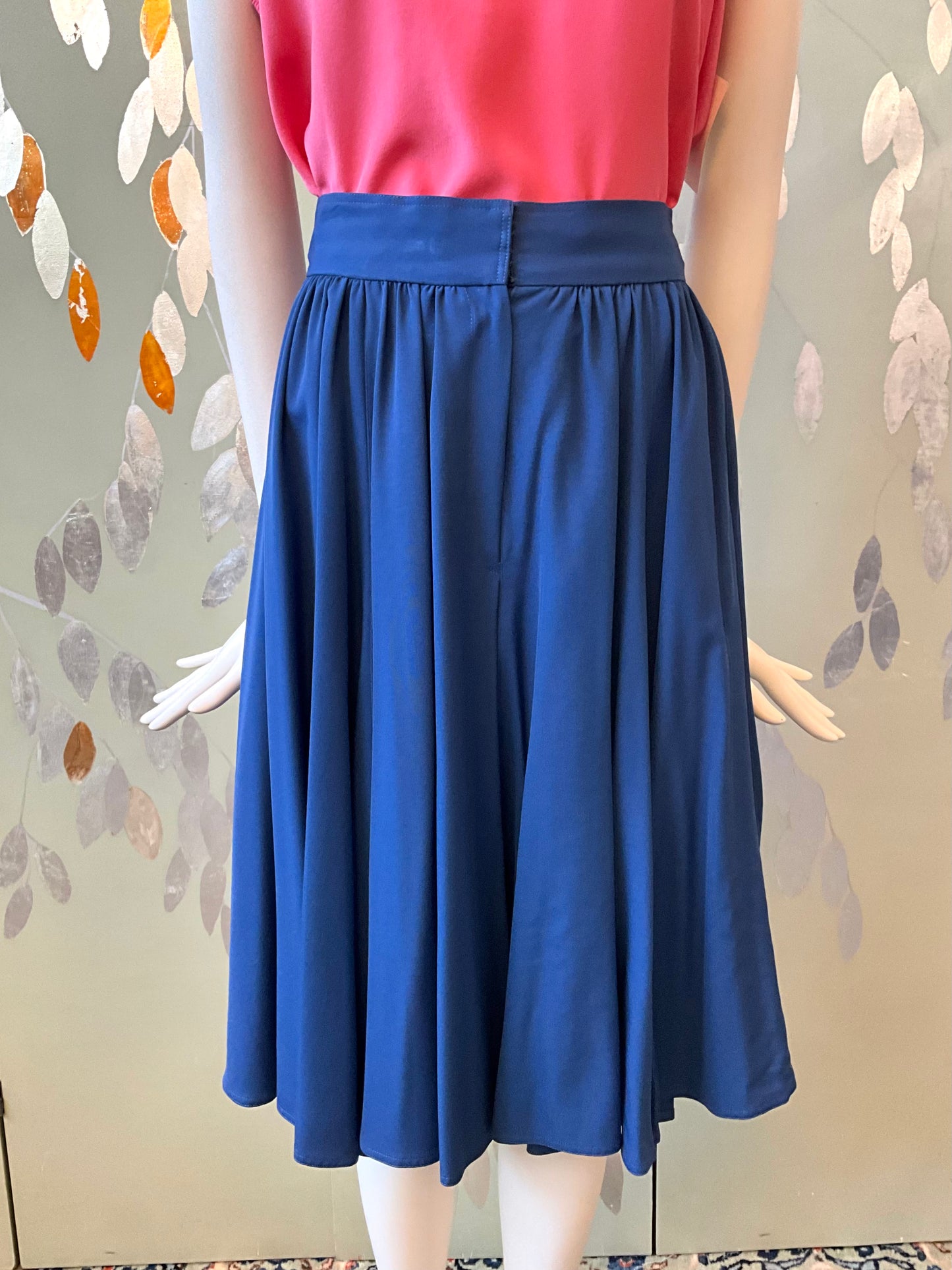 Vintage 1980s Chloe Blue Culotte Shorts, W25