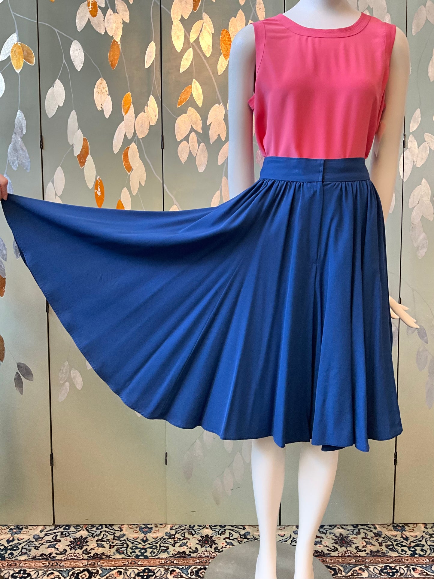Vintage 1980s Chloe Blue Culotte Shorts, W25