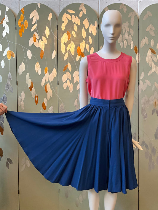 Vintage 1980s Chloe Blue Culotte Shorts, W25