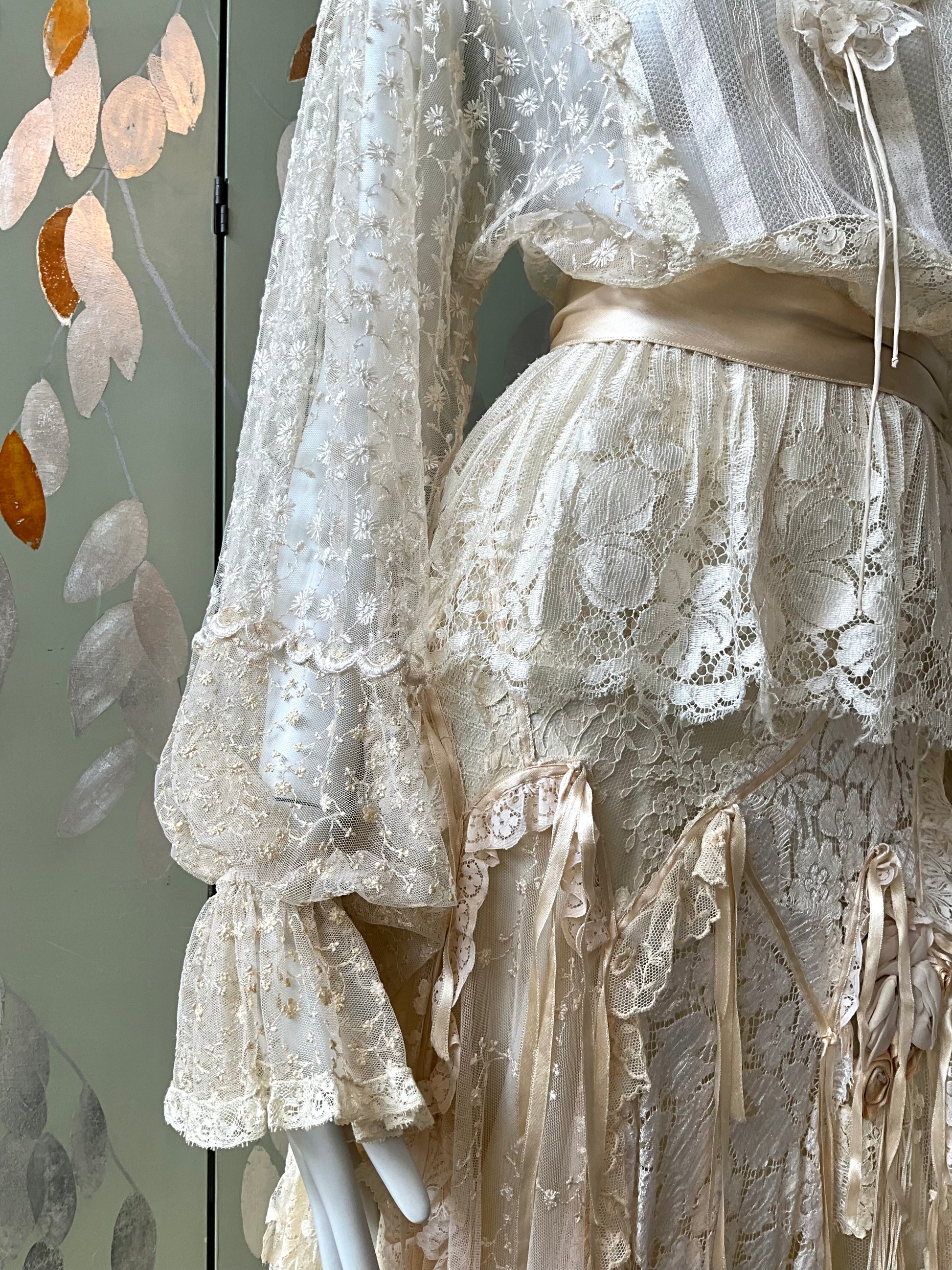 Vintage 1980s Romantic Cream Lace Two Piece Evening Maxi Skirt and Blouse Set, XS 