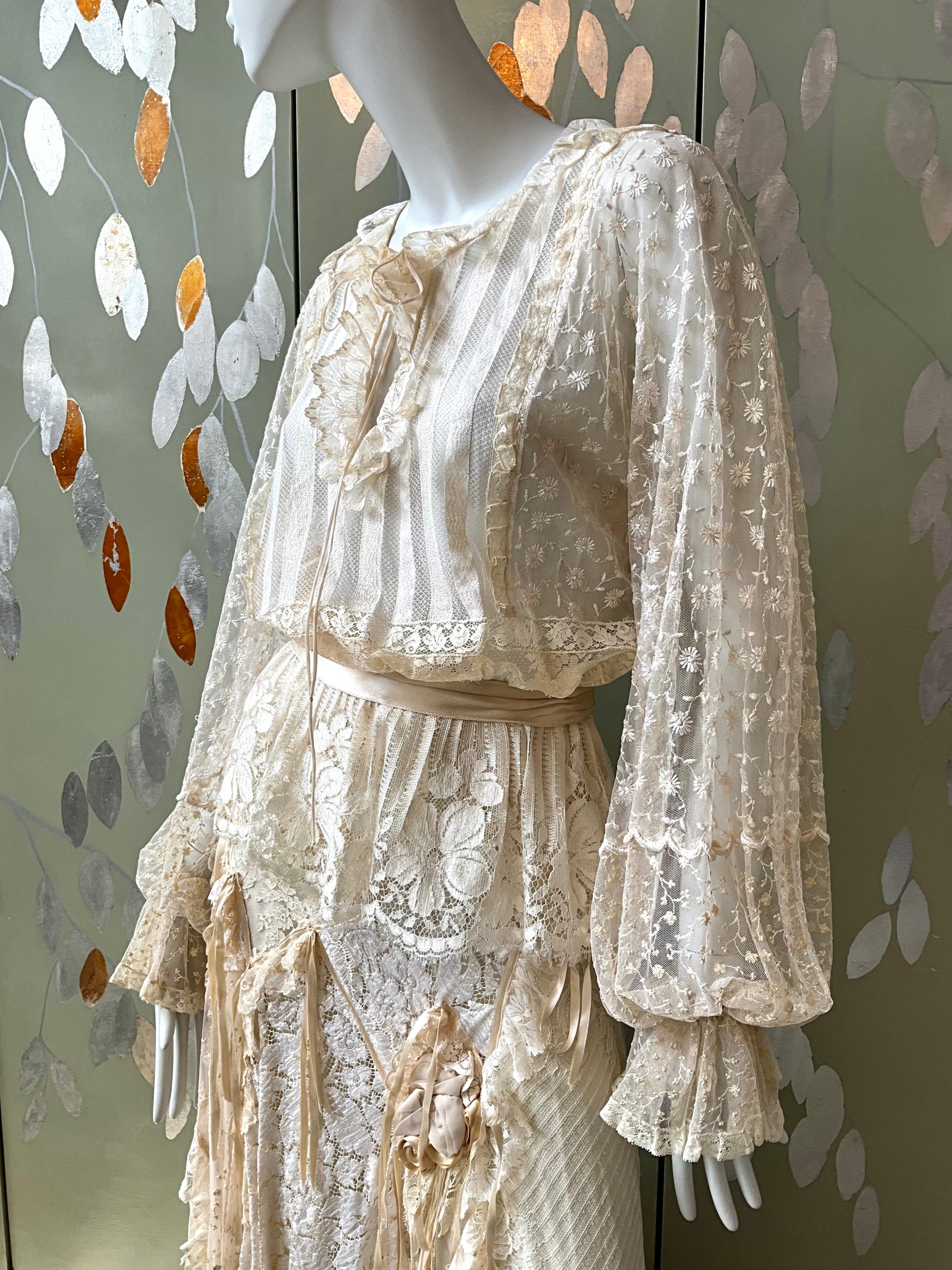 Vintage 1980s Romantic Cream Lace Two Piece Evening Maxi Skirt and Blouse Set, XS 