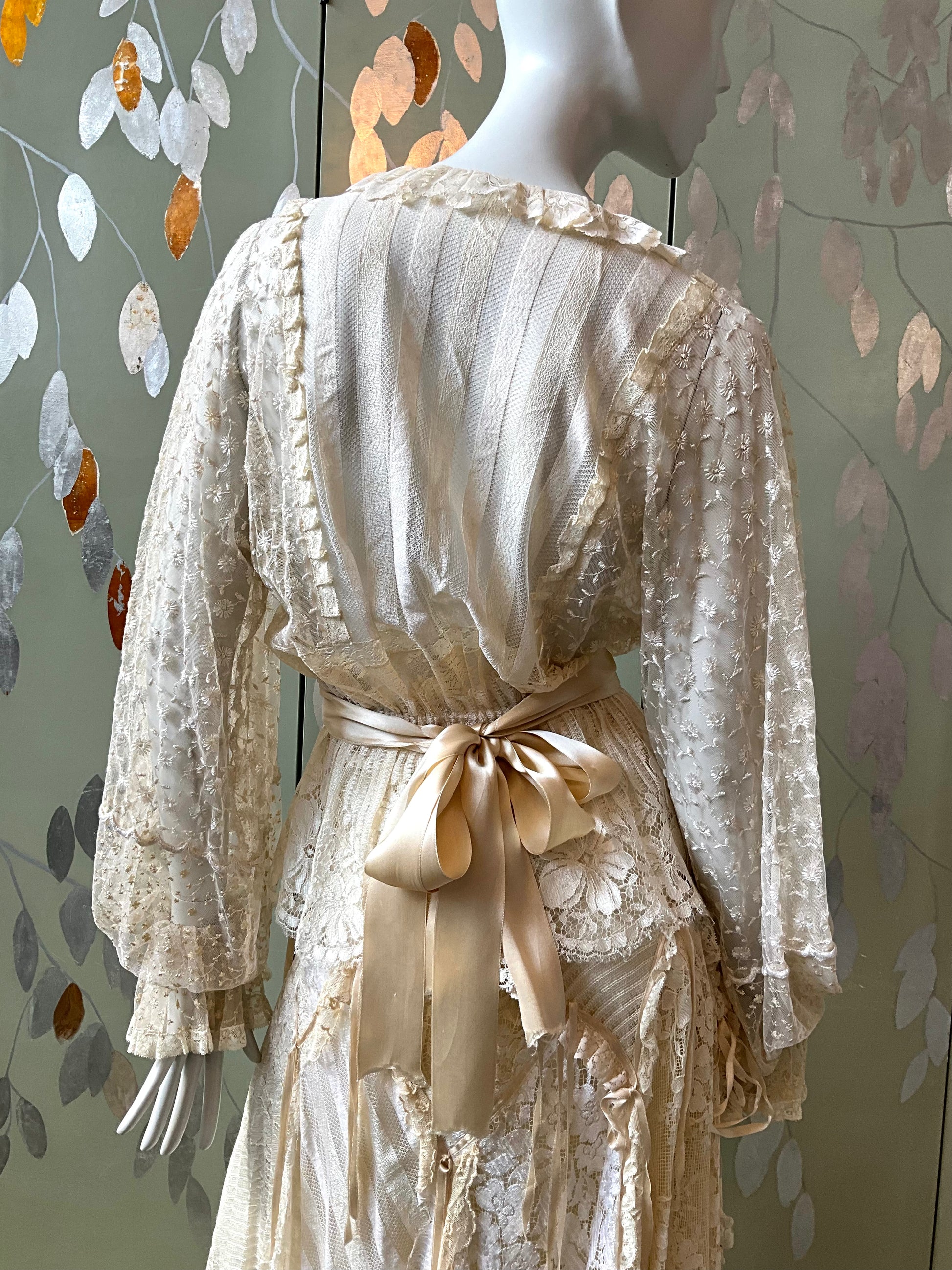 Vintage 1980s Romantic Cream Lace Two Piece Evening Maxi Skirt and Blouse Set, XS 