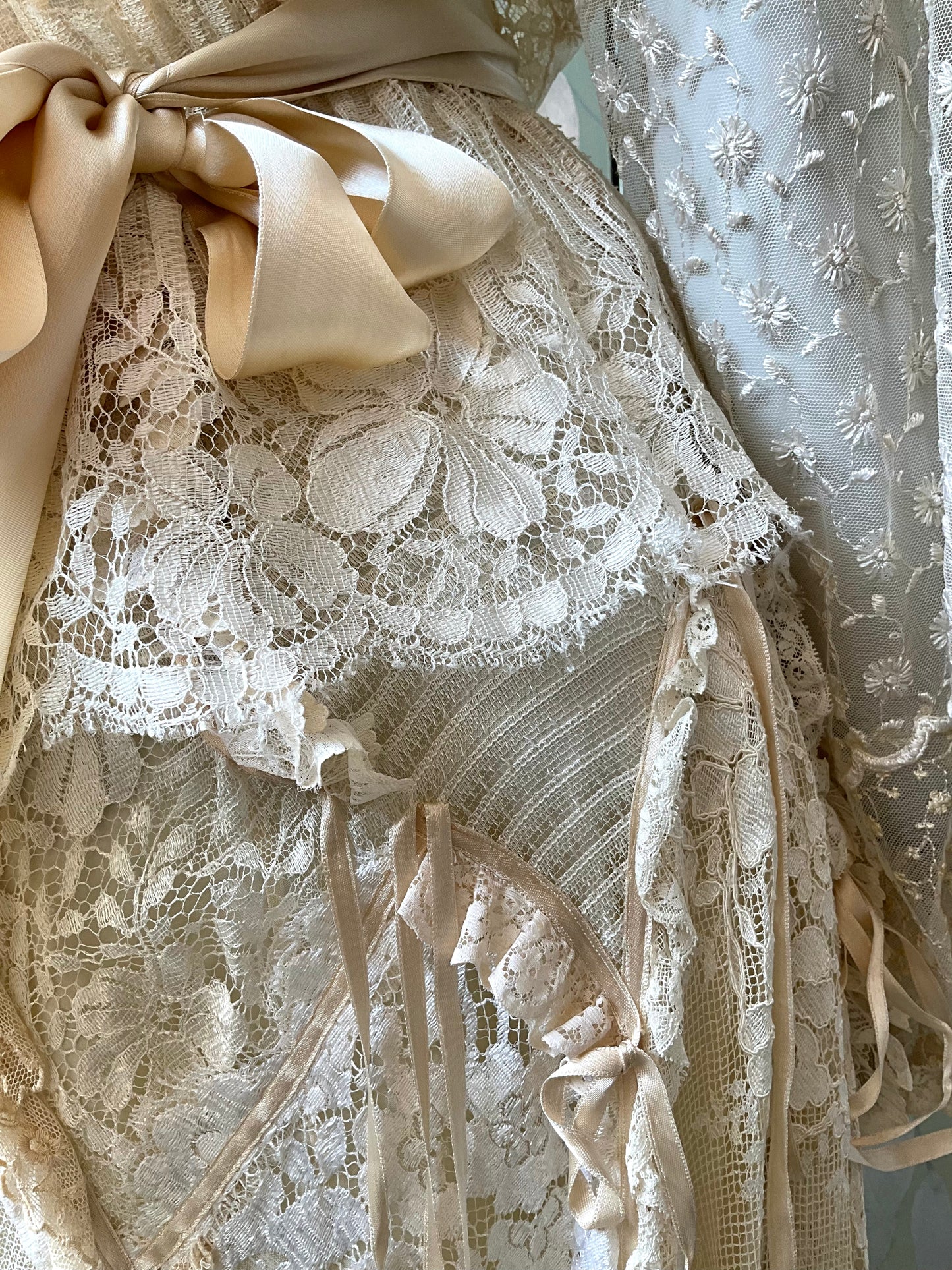 Vintage 1980s Romantic Cream Lace Two Piece Evening Maxi Skirt and Blouse Set, XS 