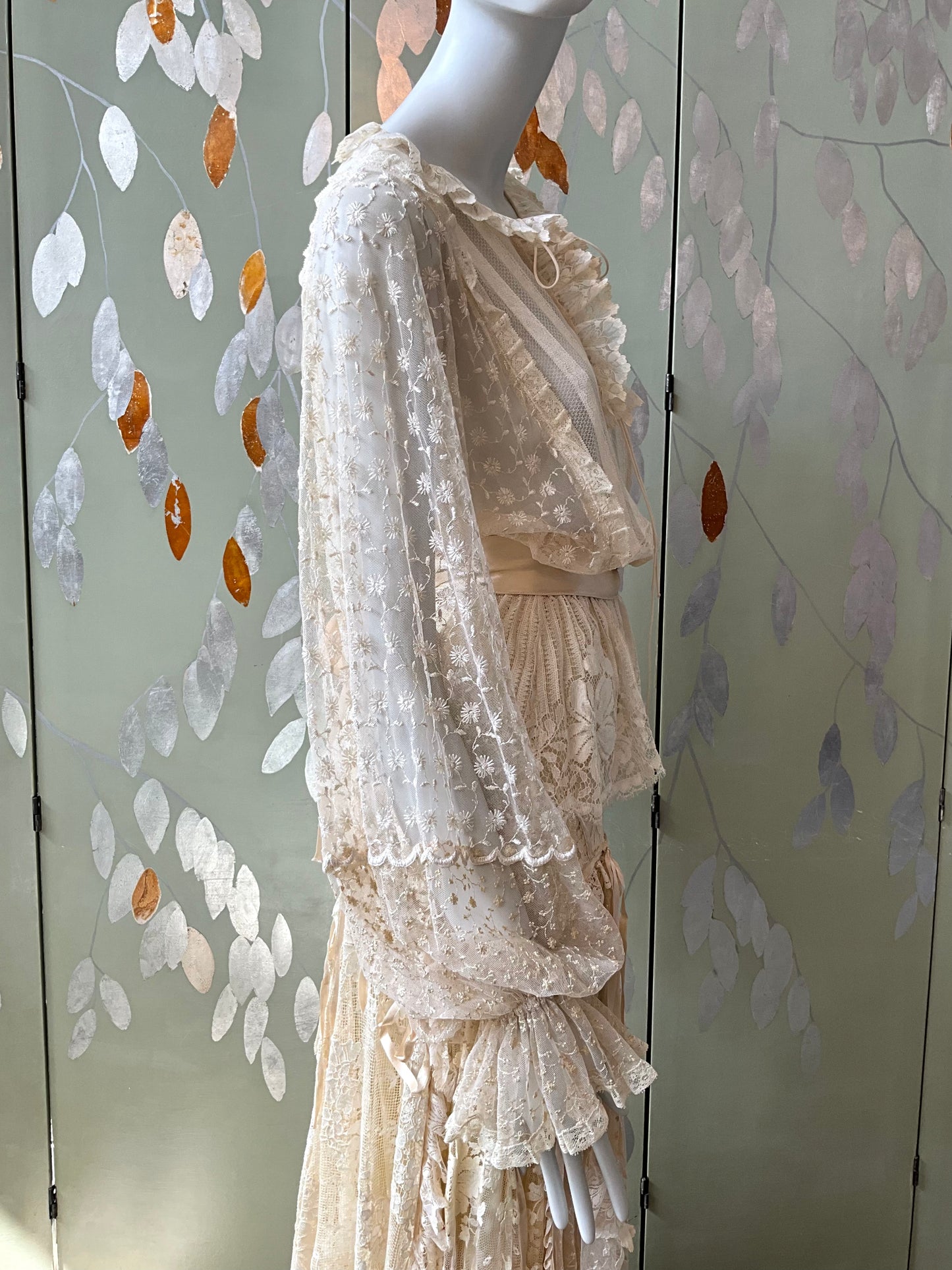 Vintage 1980s Romantic Cream Lace Two Piece Evening Maxi Skirt and Blouse Set, XS 