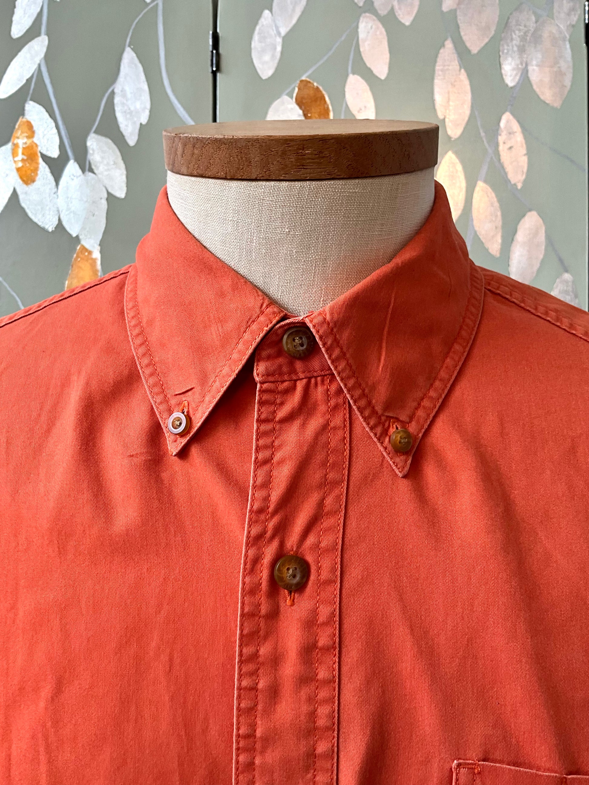 Men's Eddie Bauer Orange Button-Down Collar Cotton Shirt, Large
