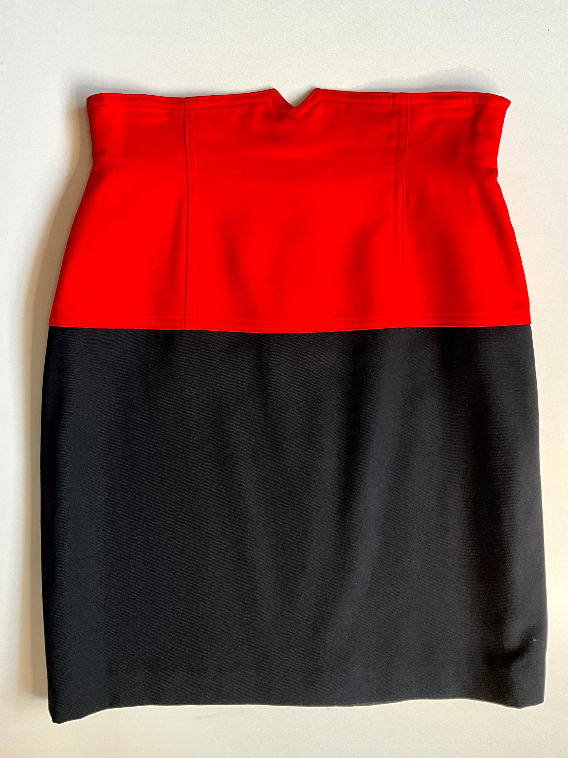 Vintage 1980s Escada Black and Red Wool Pencil Skirt, Medium