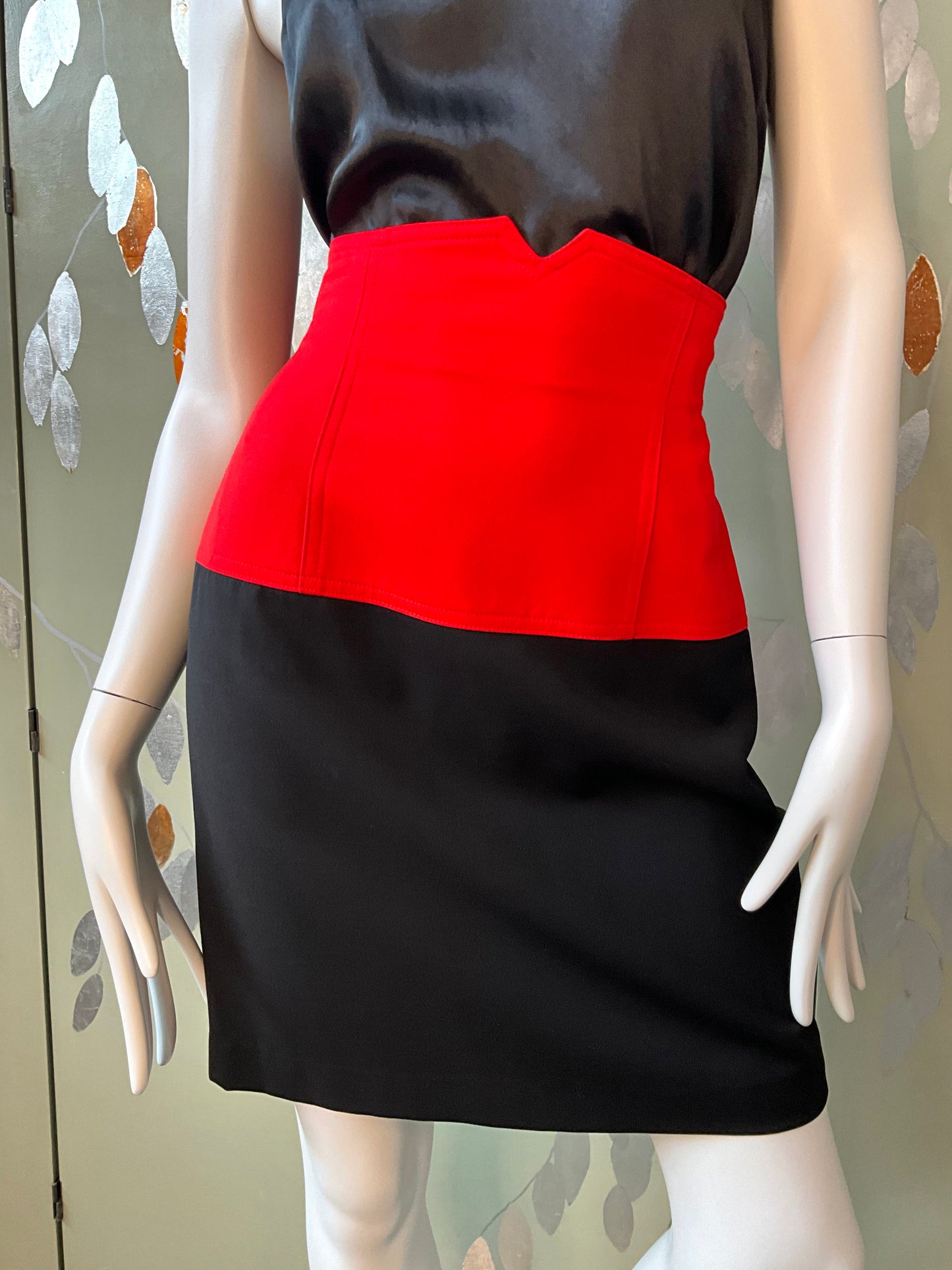Vintage 1980s Escada Black and Red Wool Pencil Skirt, Medium