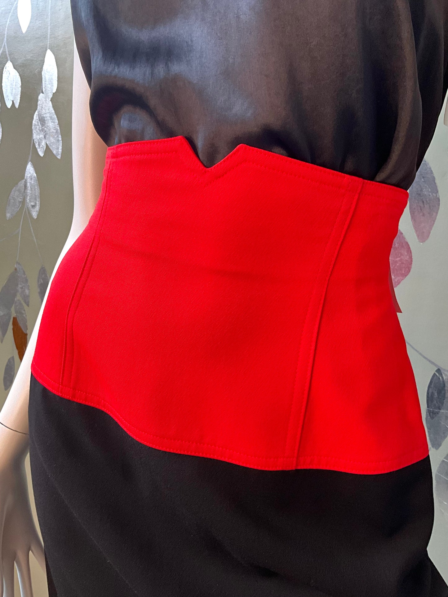 Vintage 1980s Escada Black and Red Wool Pencil Skirt, Medium