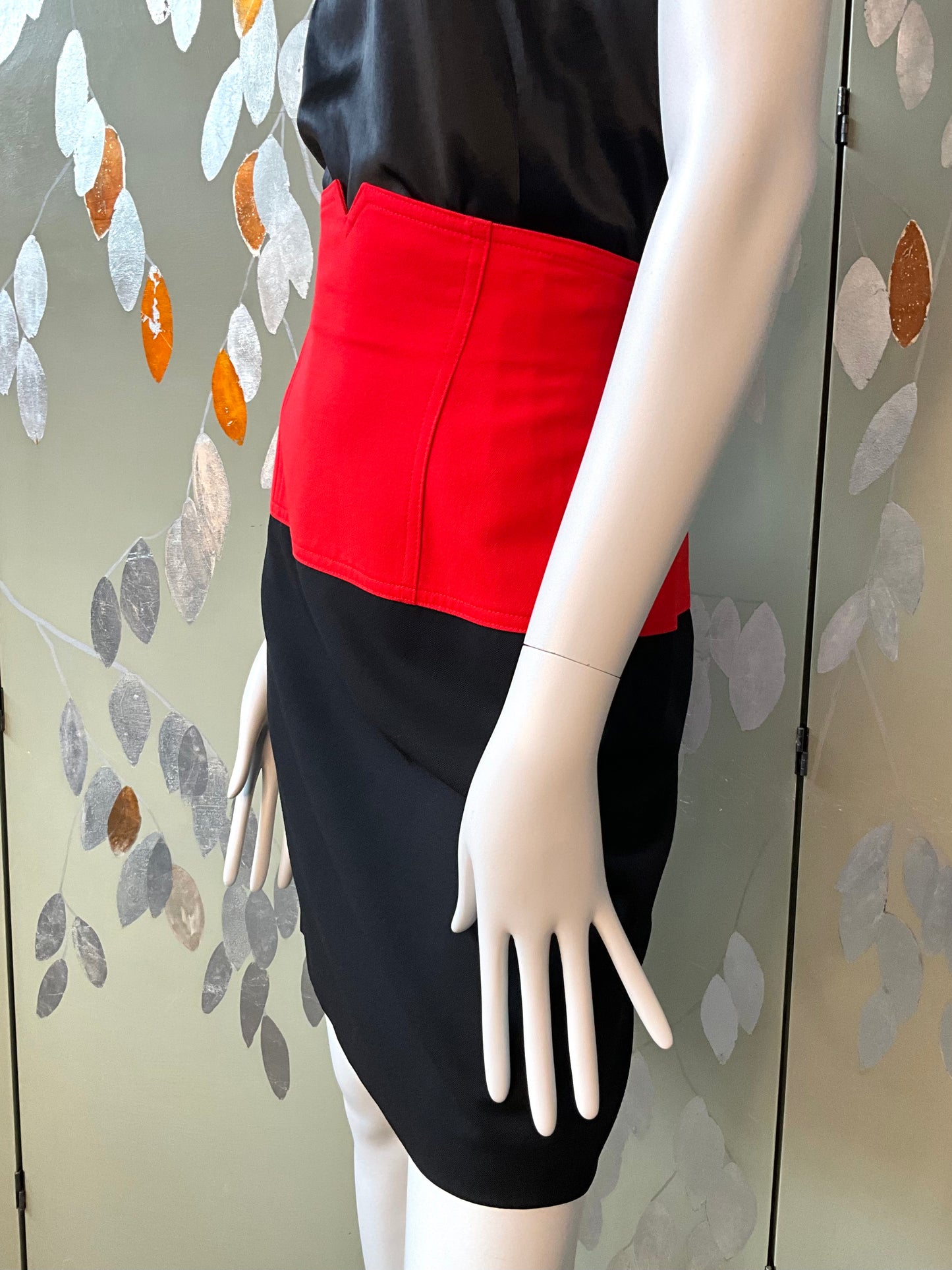 Vintage 1980s Escada Black and Red Wool Pencil Skirt, Medium