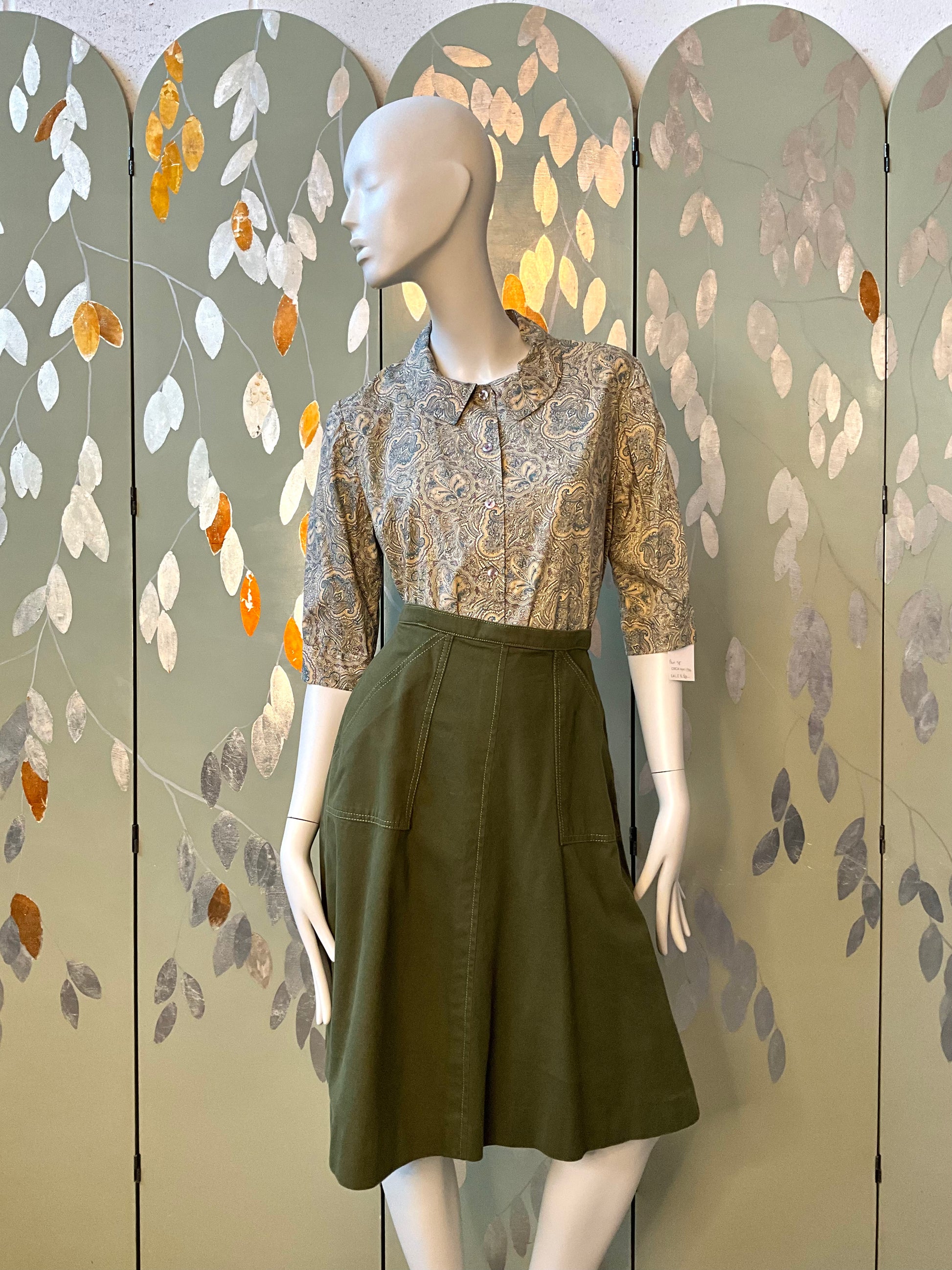 Vintage 1970s Green Cotton A-Line Midi Skirt, W25