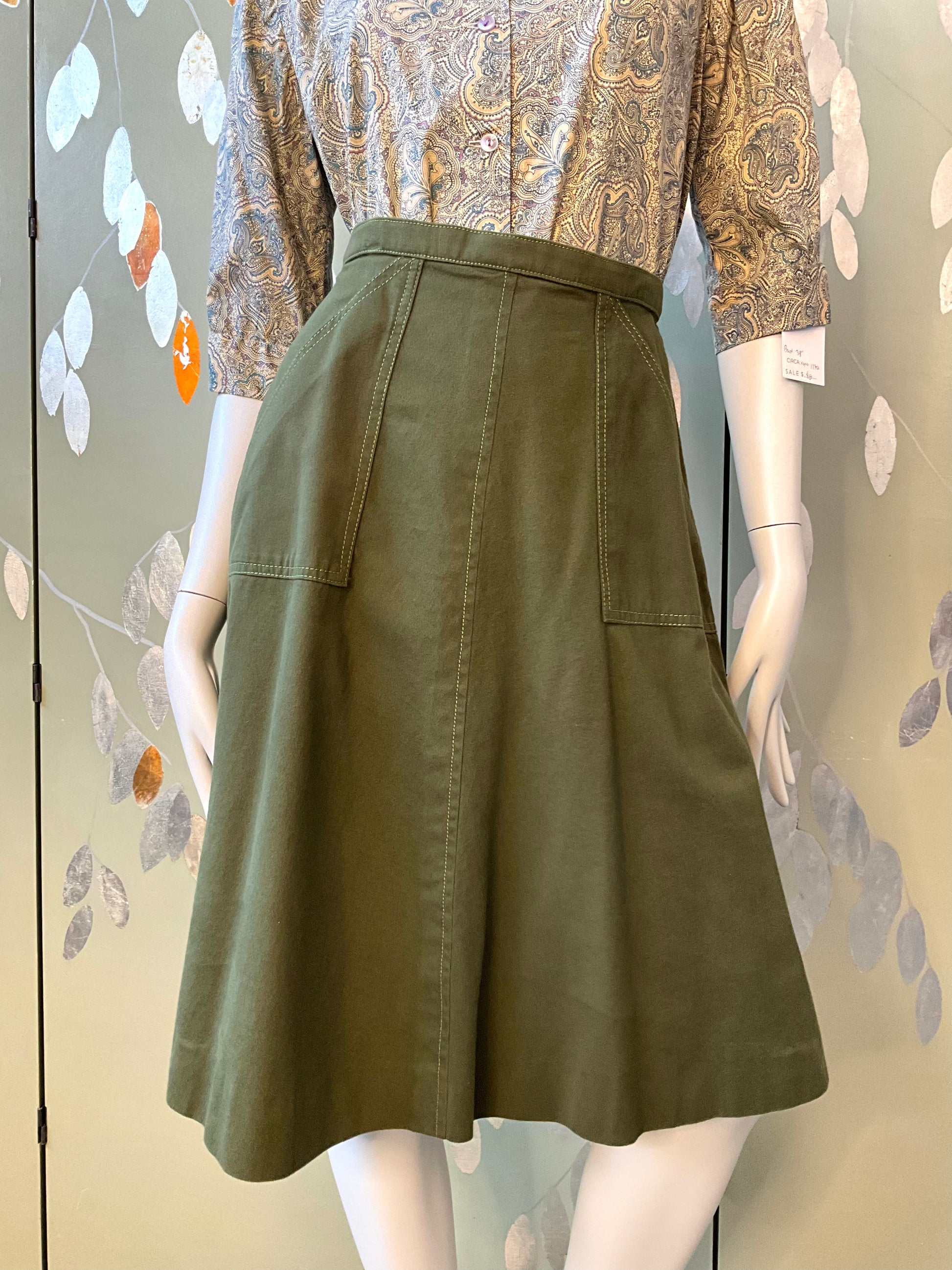 Vintage 1970s Green Cotton A-Line Midi Skirt, W25