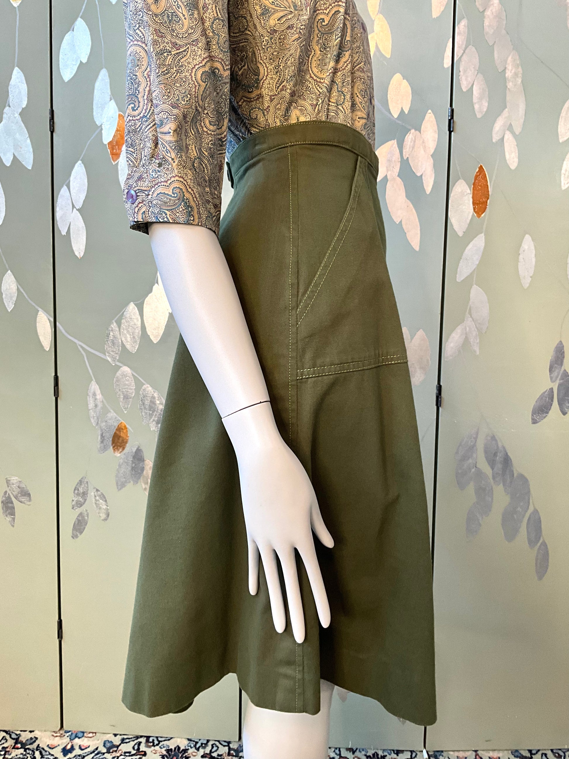 Vintage 1970s Green Cotton A-Line Midi Skirt, W25