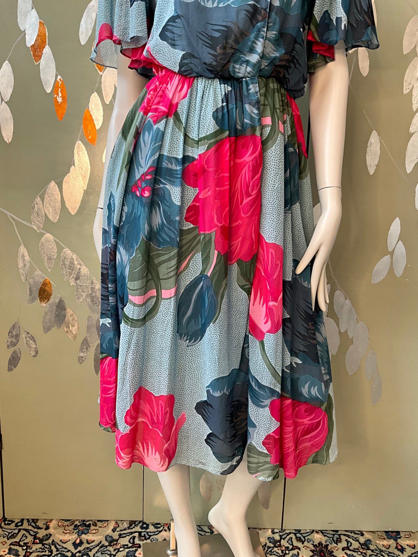 Vintage 1980s Hanae Mori Blue and Pink Floral Day Dress, Small 