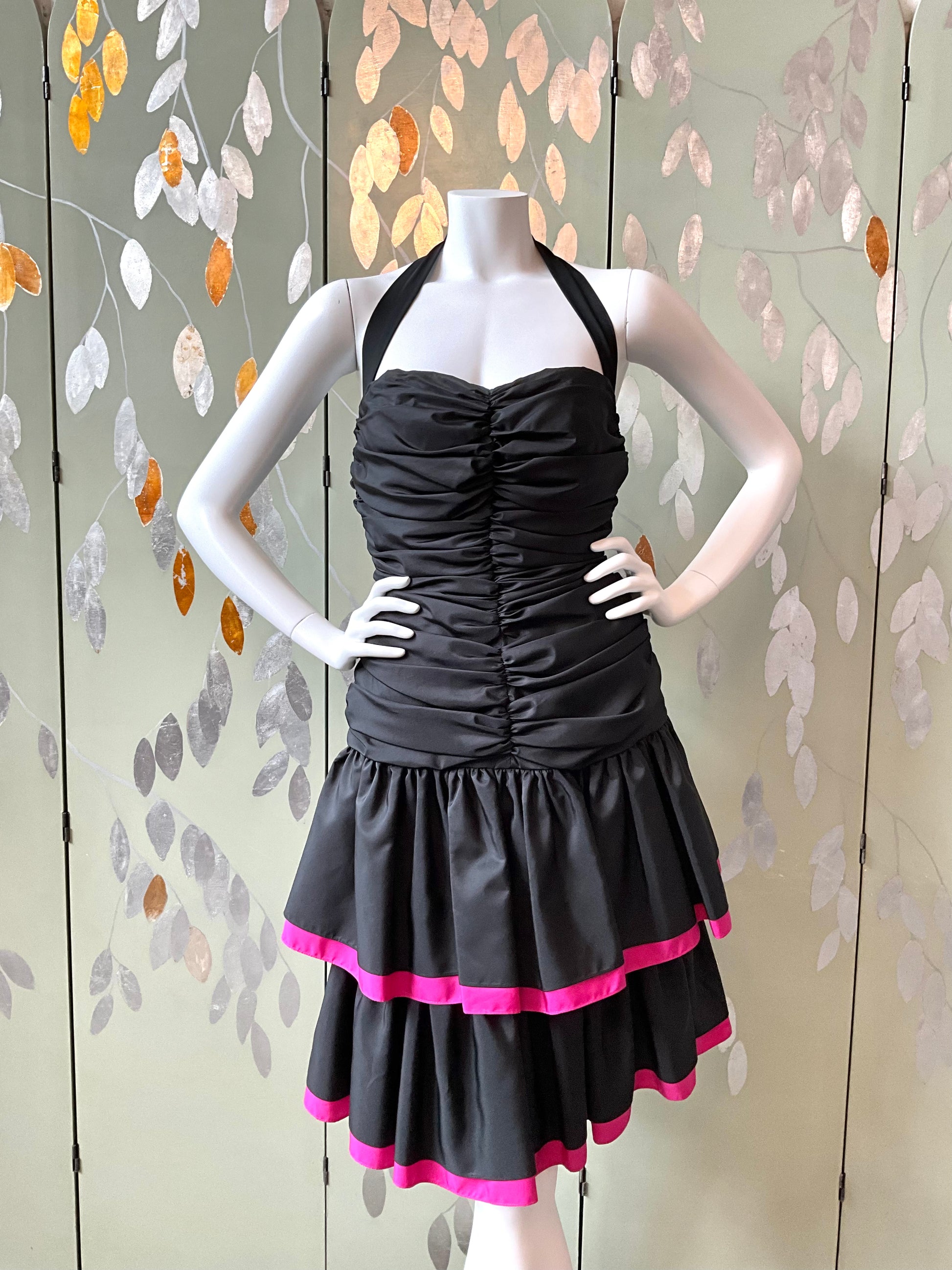 Vintage 1980s Black Pink Double Tier Lori Ann Party Dress, S-M Ian Drummond Vintage Vintage 1980s Black Pink Double Tier Lori Ann Party Dress, S-M Ian Drummond Vintage