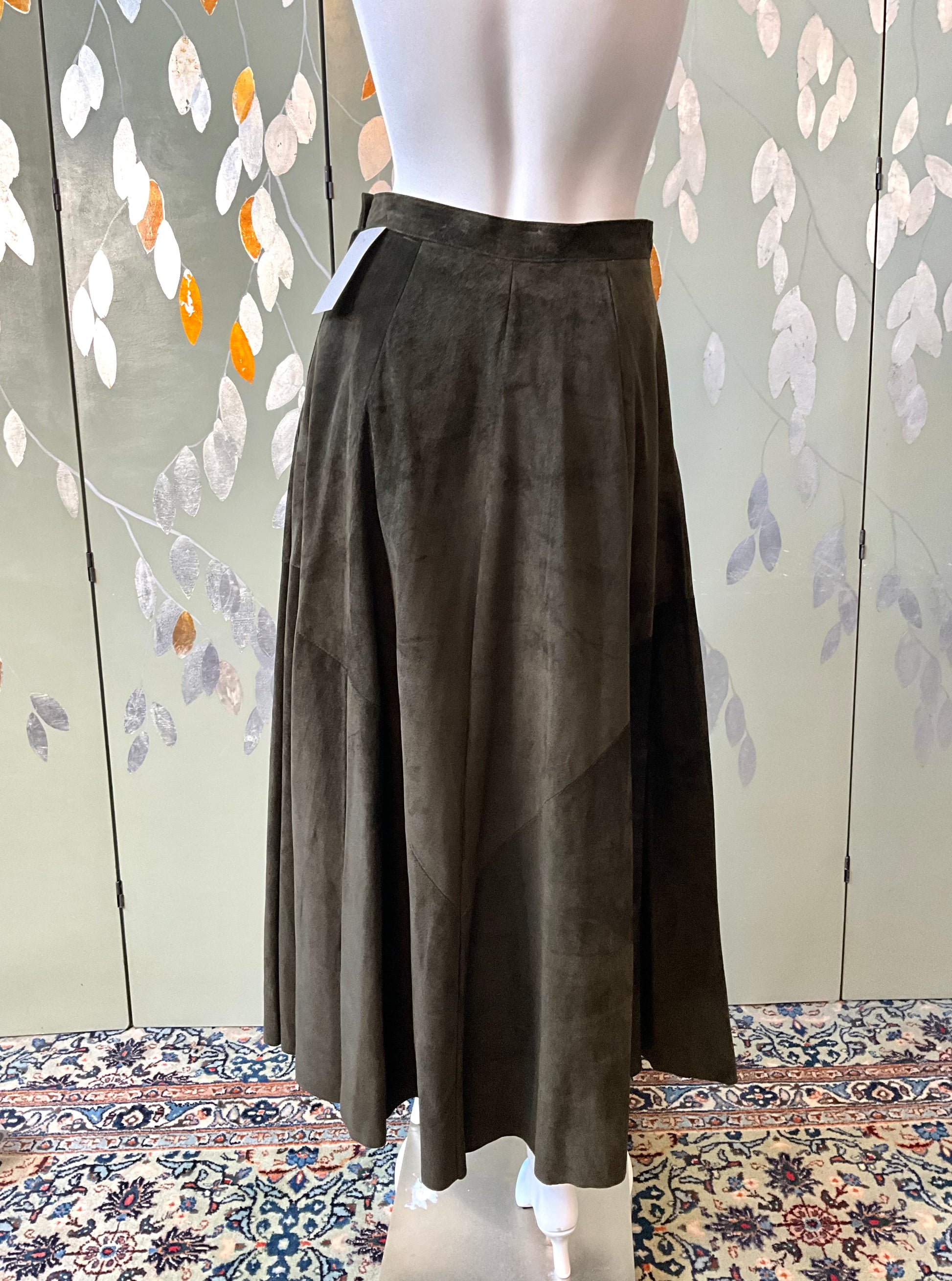 Vintage 1980s Olive Green Suede Danier Skirt, W27"