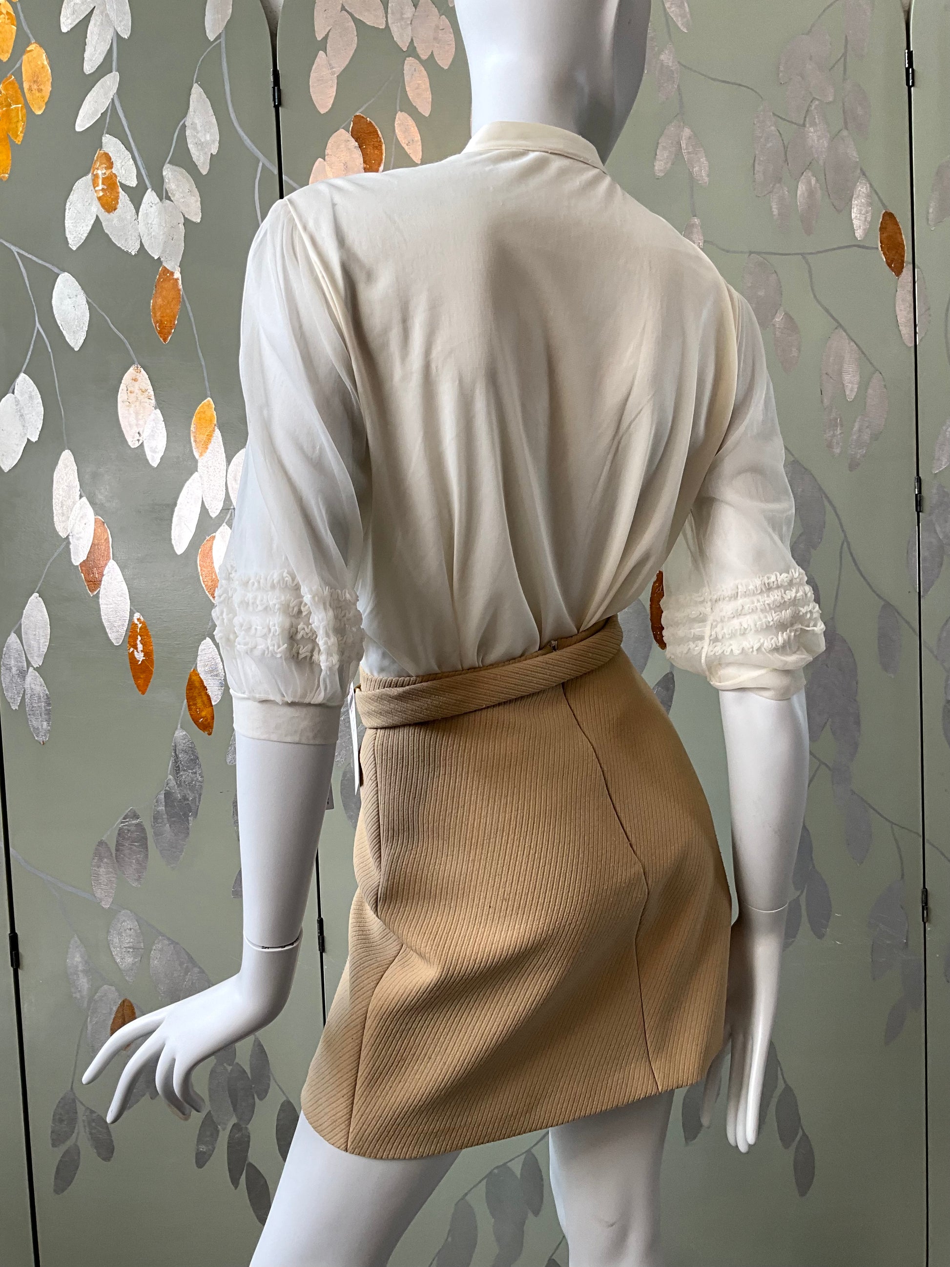 Vintage 90s Does 60s Camel Mini Skirt Small