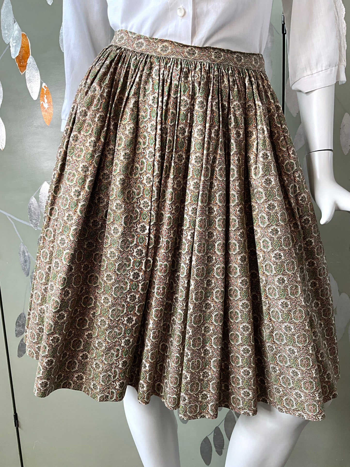 Vintage 1960s Full Cotton Medallion Print Skirt, XS