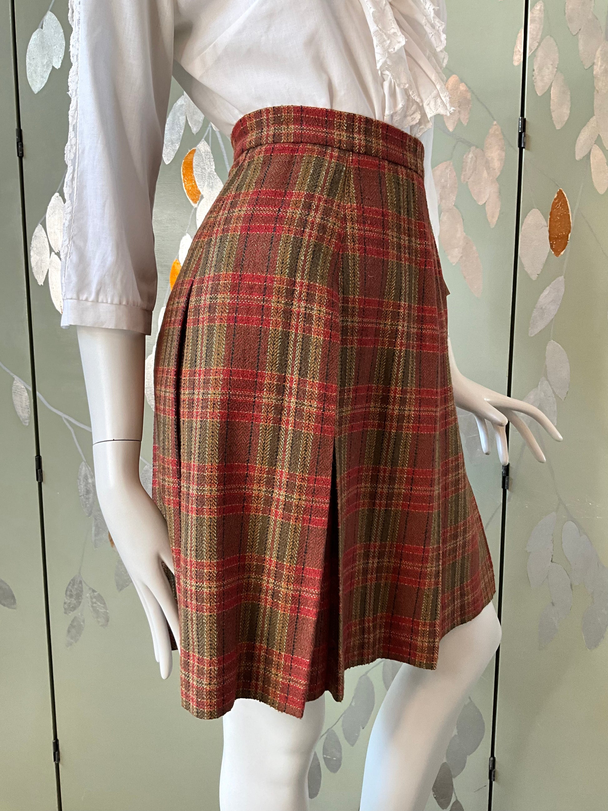 Vintage 1960s Red Green Plaid Wool Pleated Skirt XS Ian Drummond Vintage