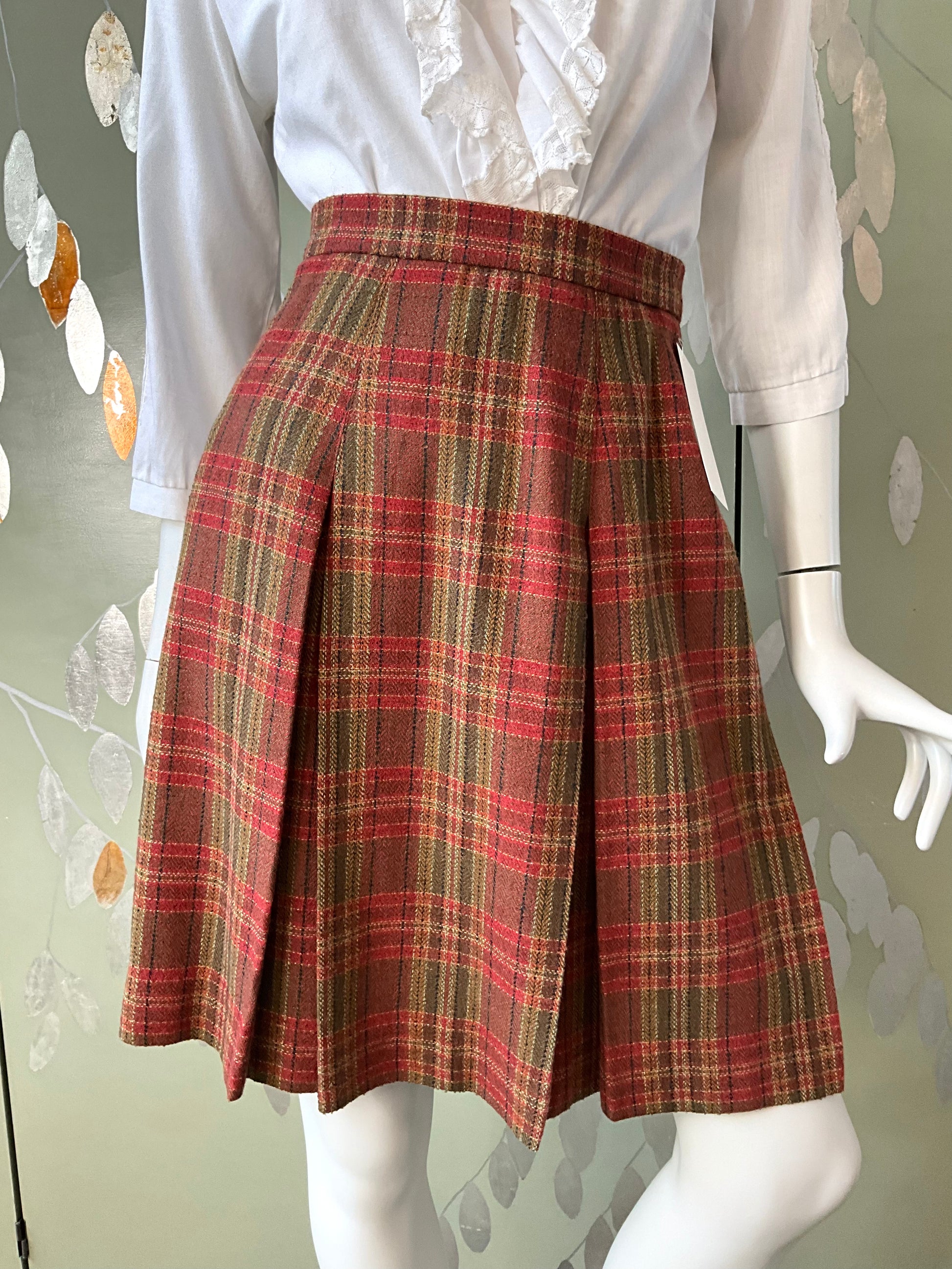 Vintage Pleated galant Plaid Skirt