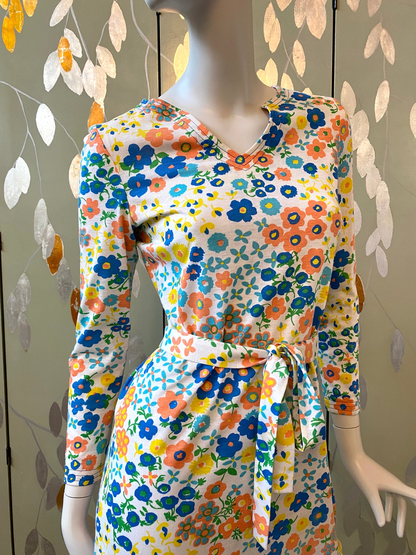 Vintage 1970s Floral Jersey Dress with Belt, S-M