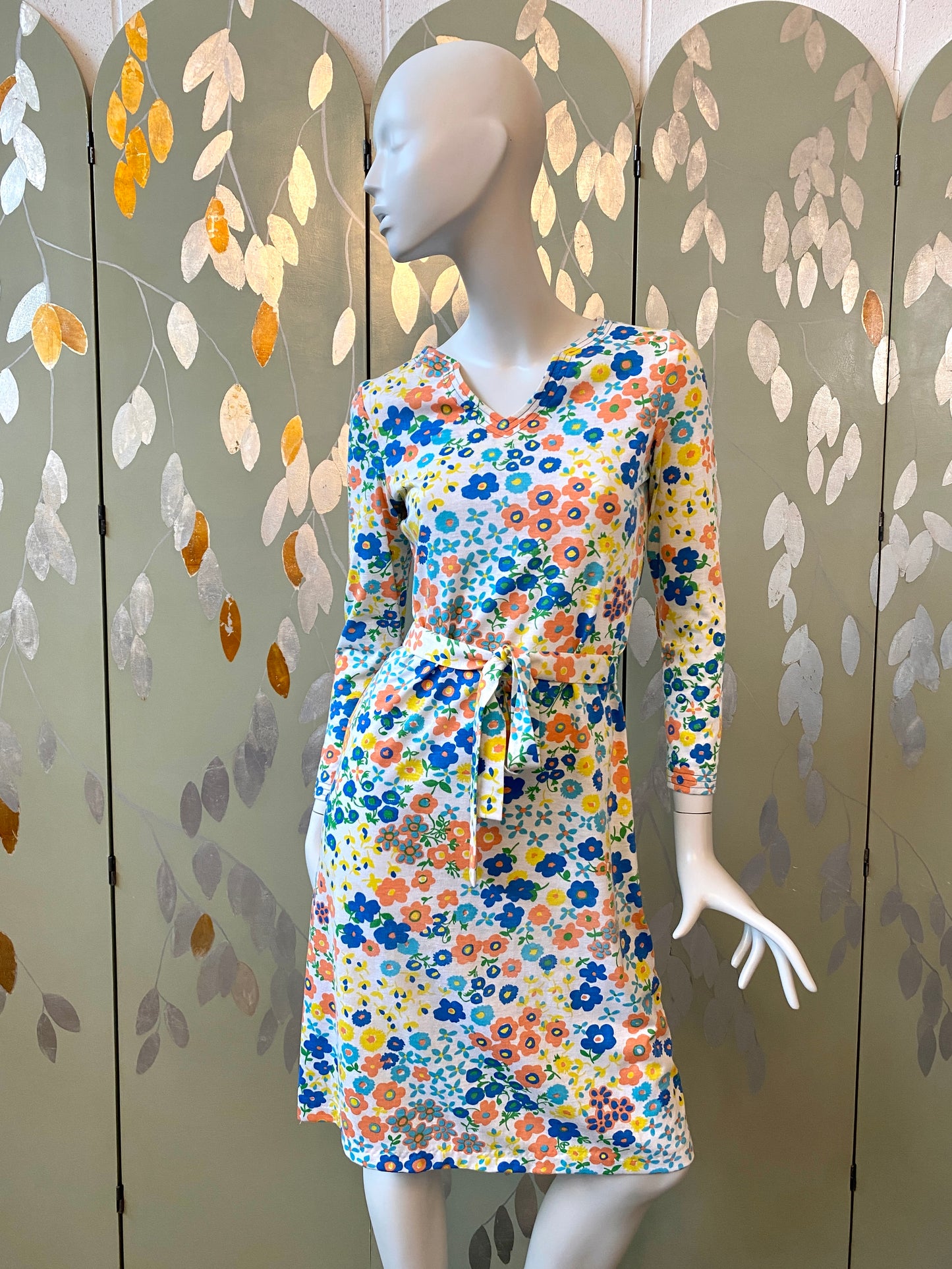 Vintage 1970s Floral Jersey Dress with Belt, S-M