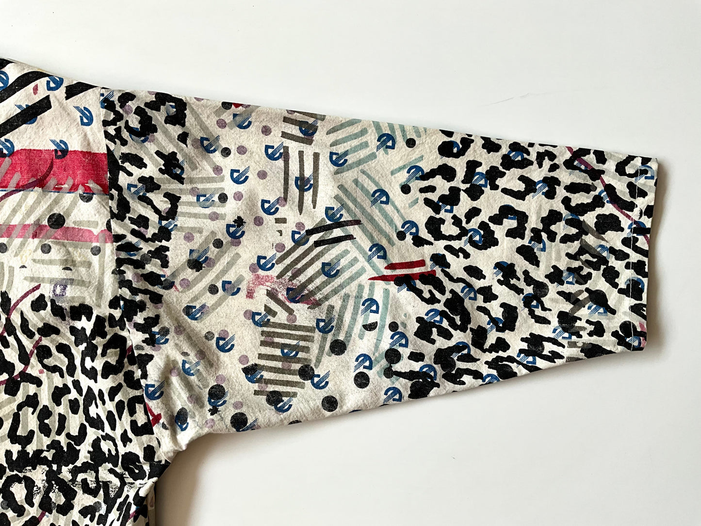 Vintage 1990s Hand Printed Button-Up Canadiana Crop Top, Large